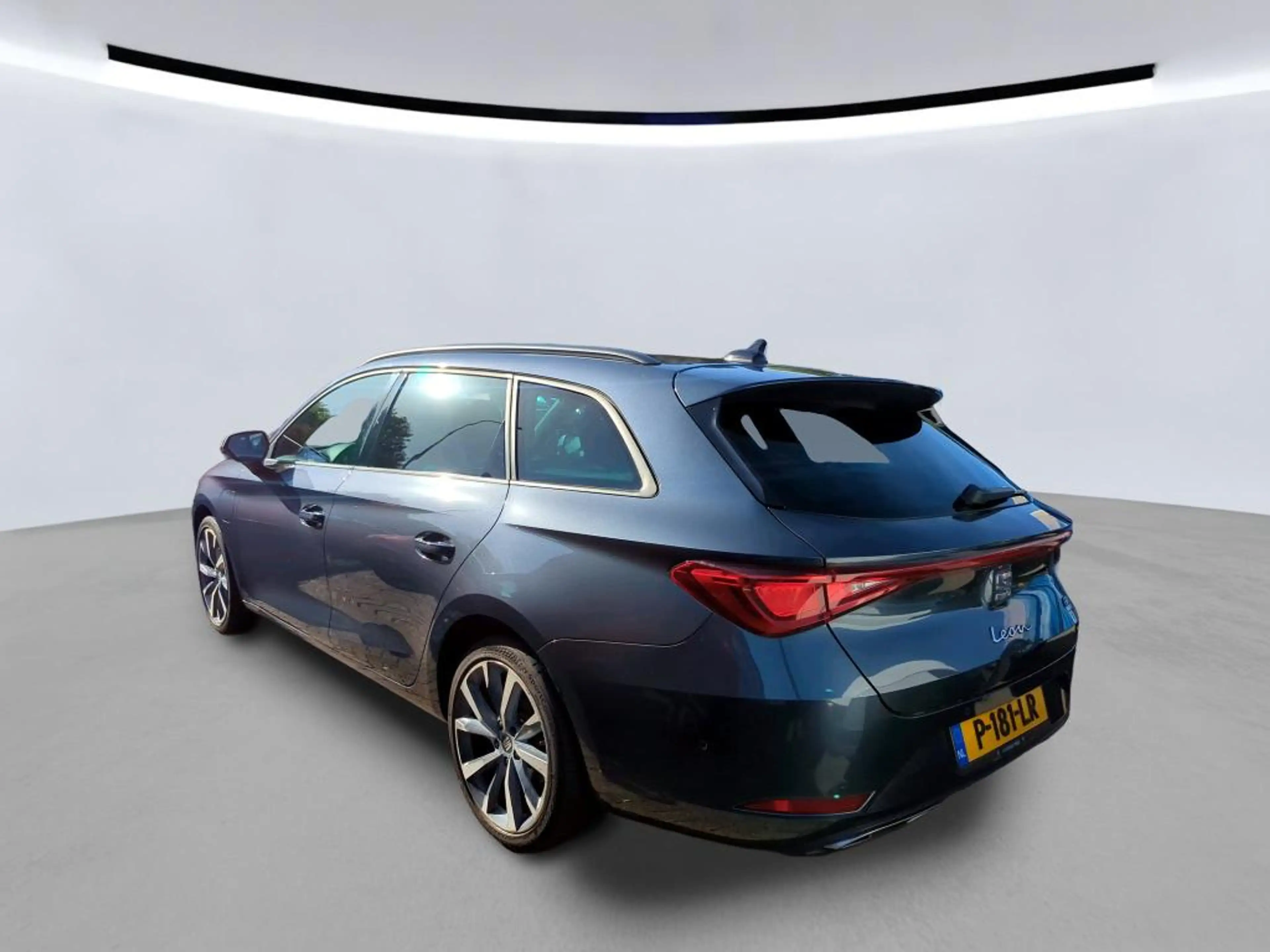 SEAT Leon e-Hybrid Sportstourer 1.4 TSI eHybrid PHEV FR / AUTOMAAT/ P — photo 2