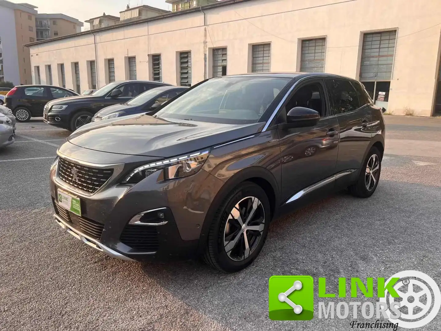 Peugeot 3008 BlueHDi 130 S&S EAT8 GT Line Gris - 1