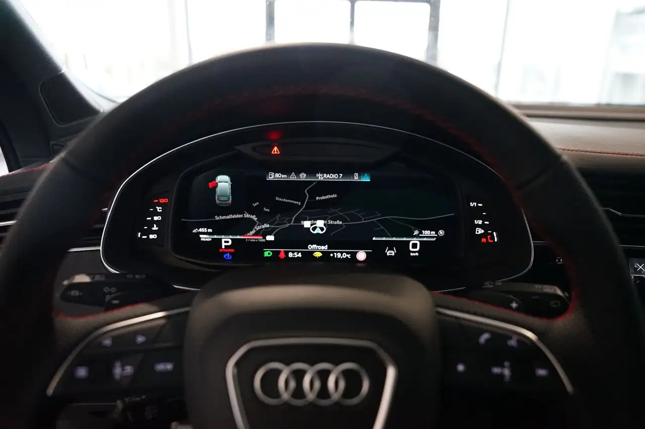 Audi SQ7 TFSI | Pano | Carbon | HuD | B&O | Nardograu 14