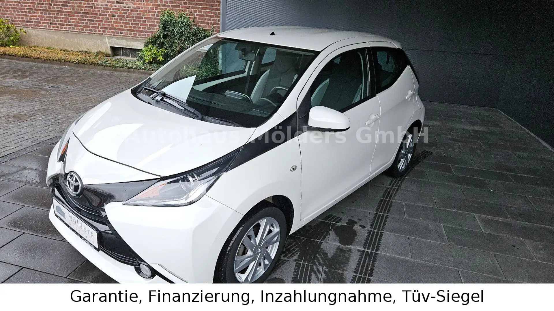Toyota Aygo (X) *Garantie*Klima*159€ mtl. Weiß - 1