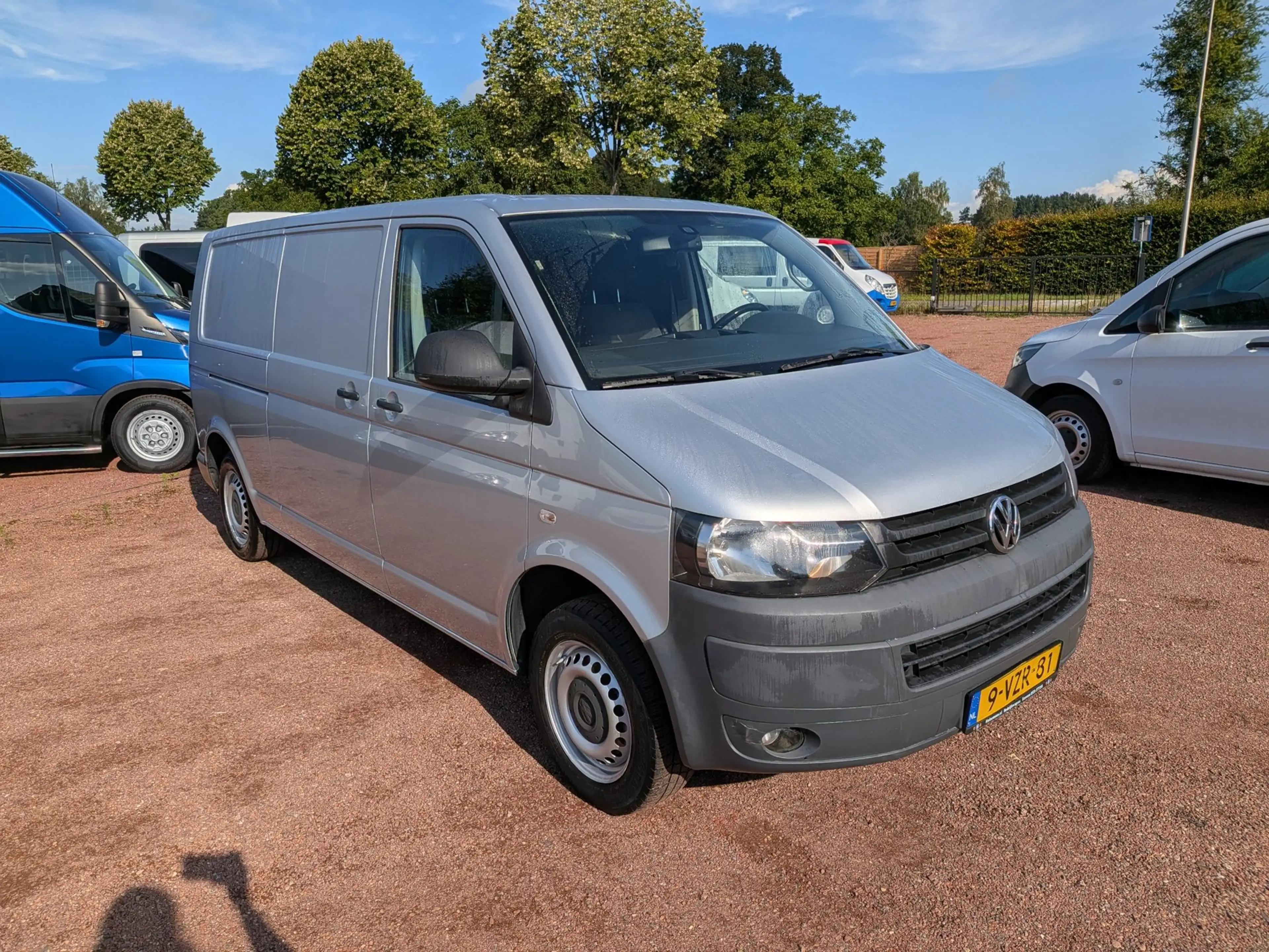 Volkswagen Transporter 2.0 TDI L2H1 Airco / Cruise — photo 11