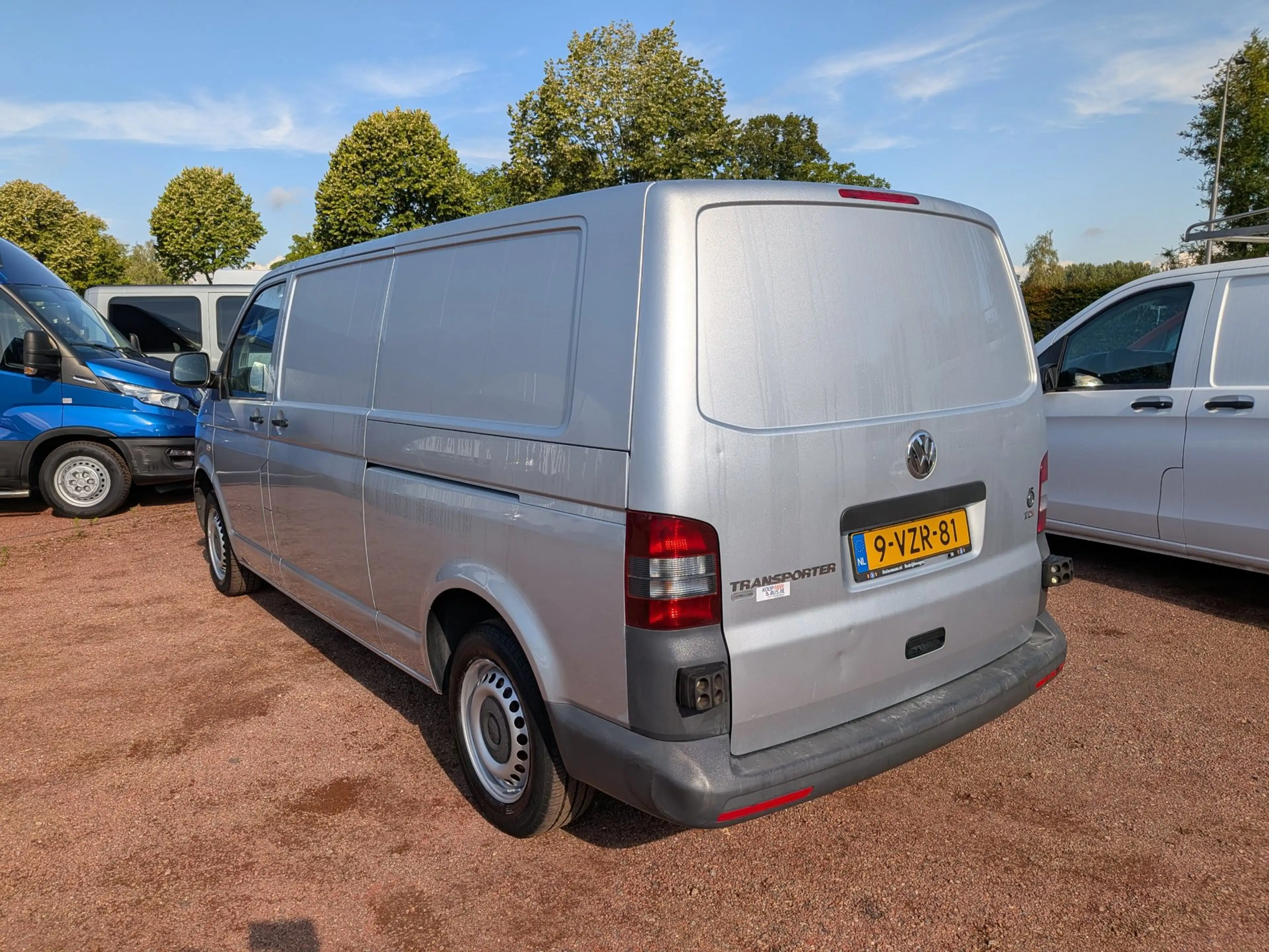 Volkswagen Transporter 2.0 TDI L2H1 Airco / Cruise — photo 3