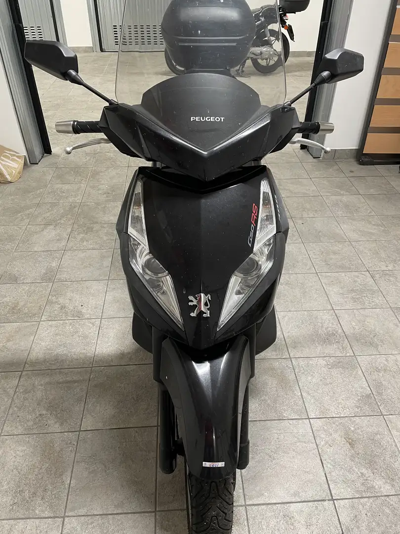 Peugeot Geopolis 300 RS - 2