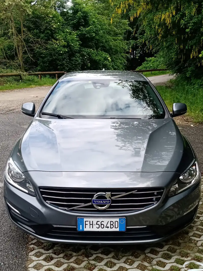 Volvo V60 2.0 D3 Momentum geartronic - 2