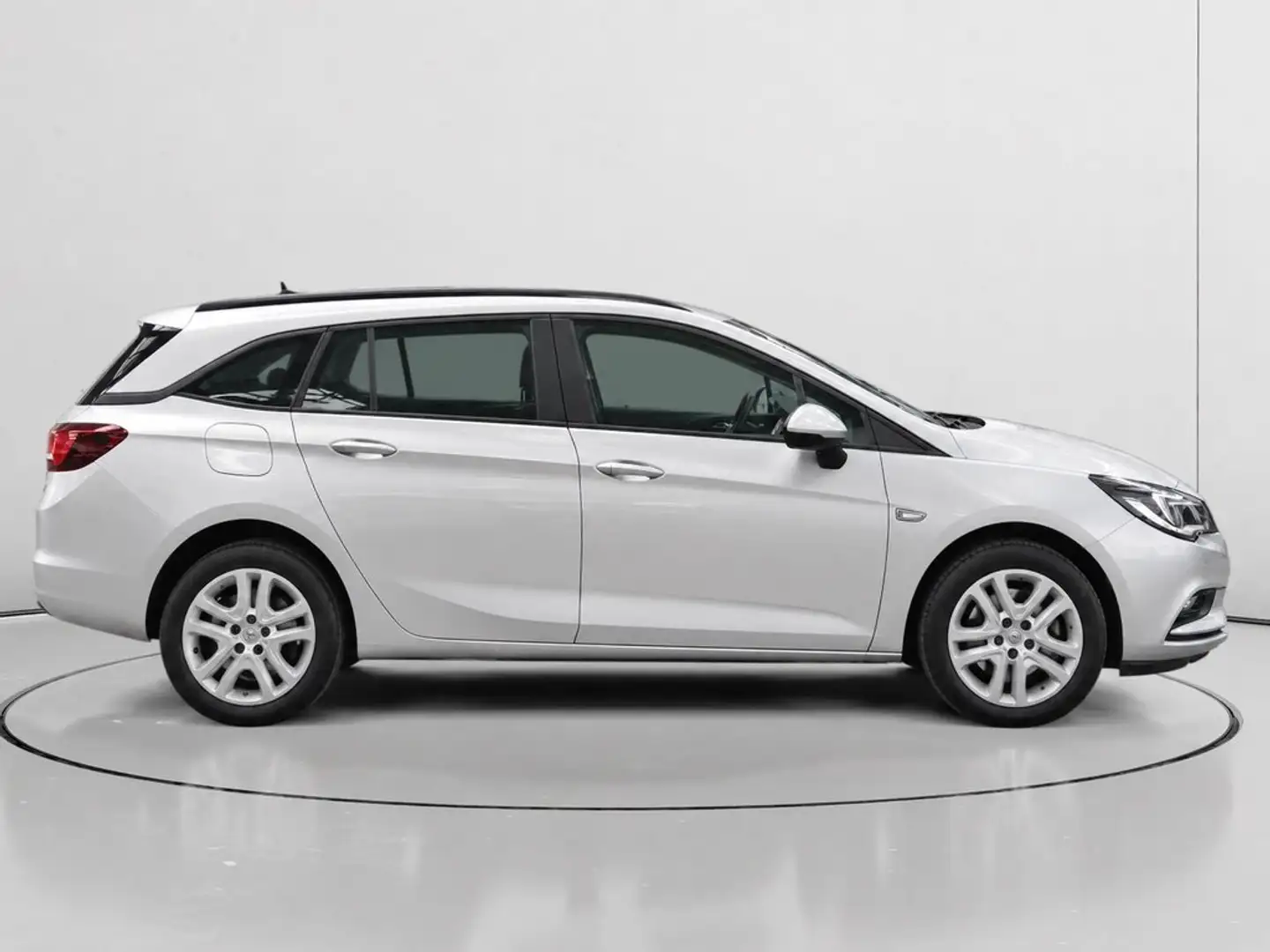 Opel Astra ST 1.6CDTi Business + 110 Gris - 2