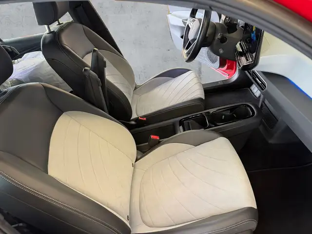 Volkswagen Id.3 view 13