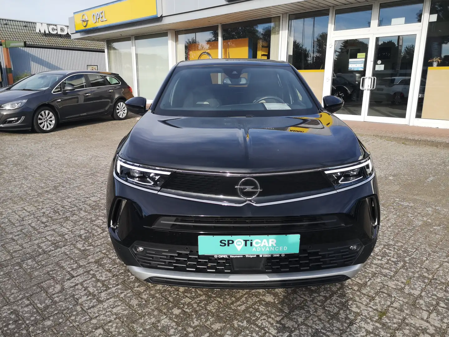 Opel Mokka Ultimate - LED, RFK, Sitzheizung, Navi, Tempomat Schwarz - 2