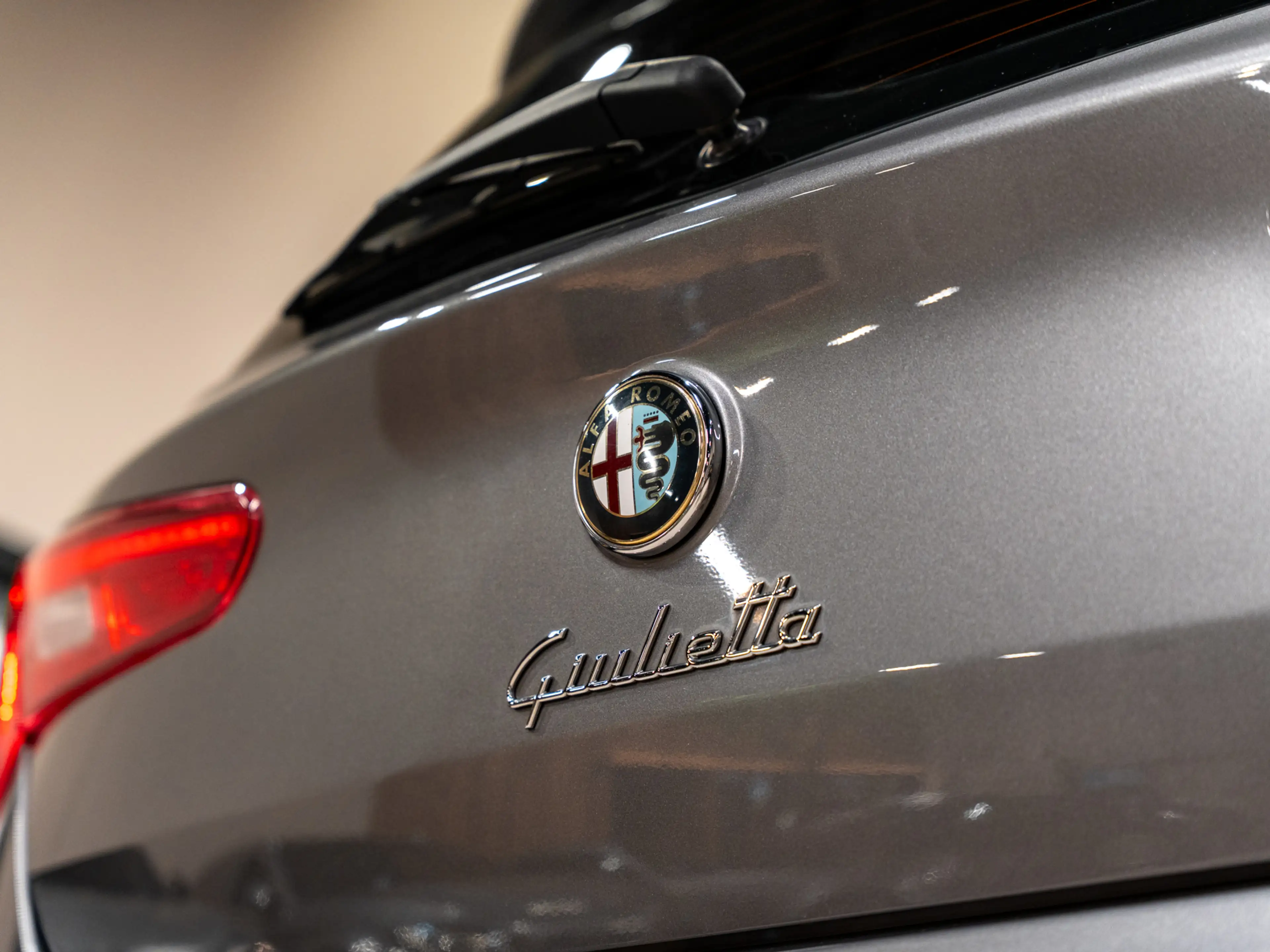Alfa Romeo Giulietta 1.4 T Aut Business Executive, Led, Clima, Cruise, — photo 13