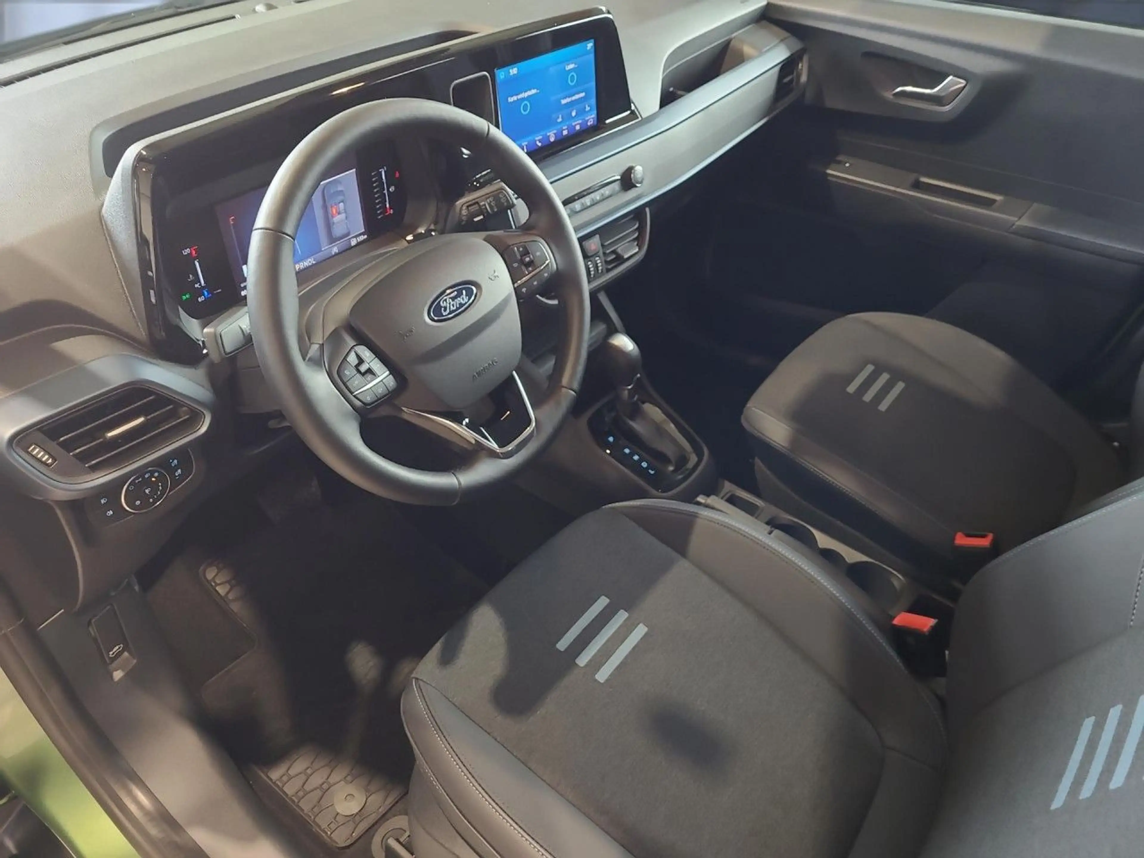 Ford Tourneo Courier Active Bluetooth Navi Klima — photo 8