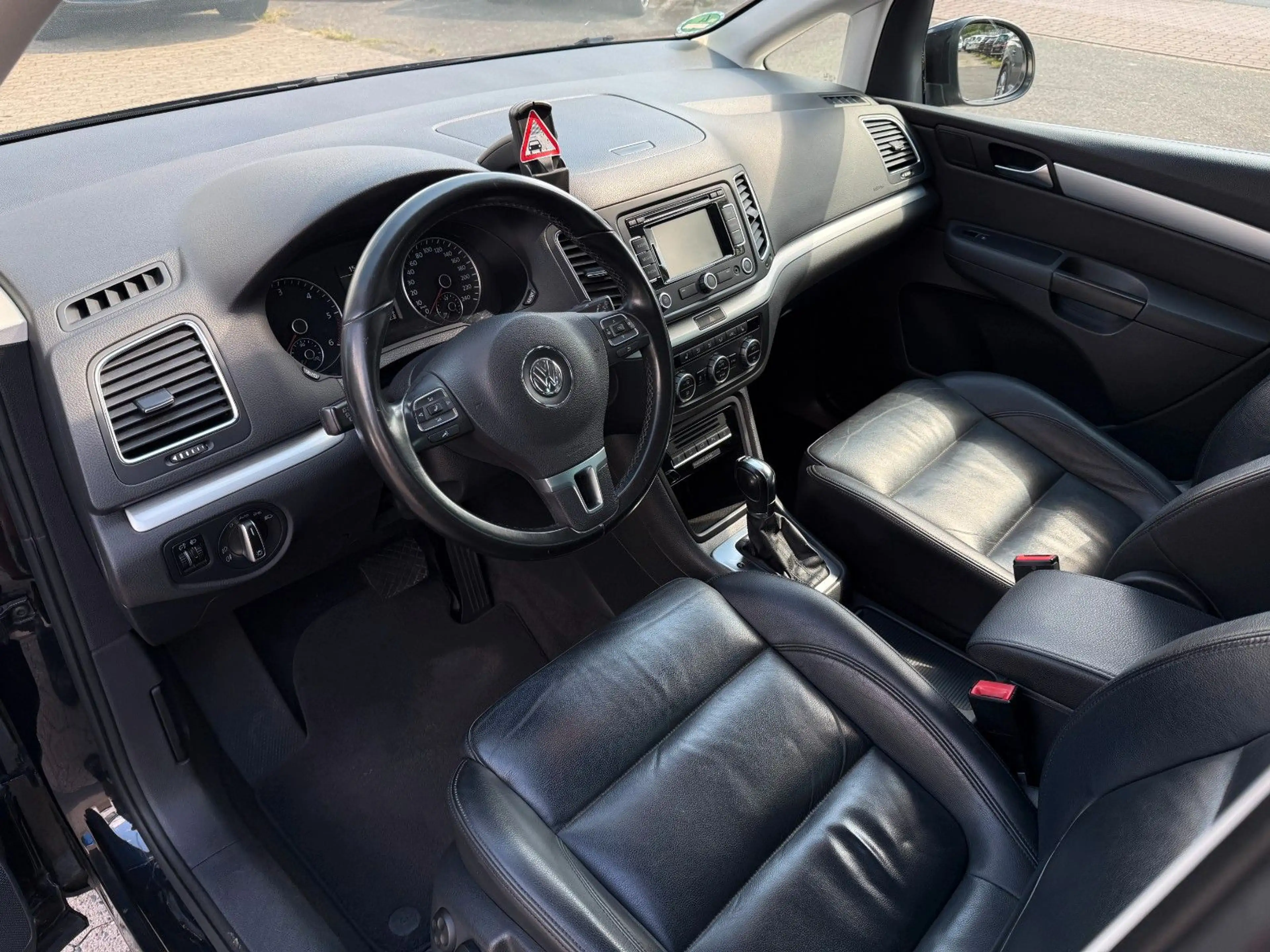 Volkswagen Sharan Highline BMT*DSG*7 SITZER*AHK*PDC*STANDHE — photo 8