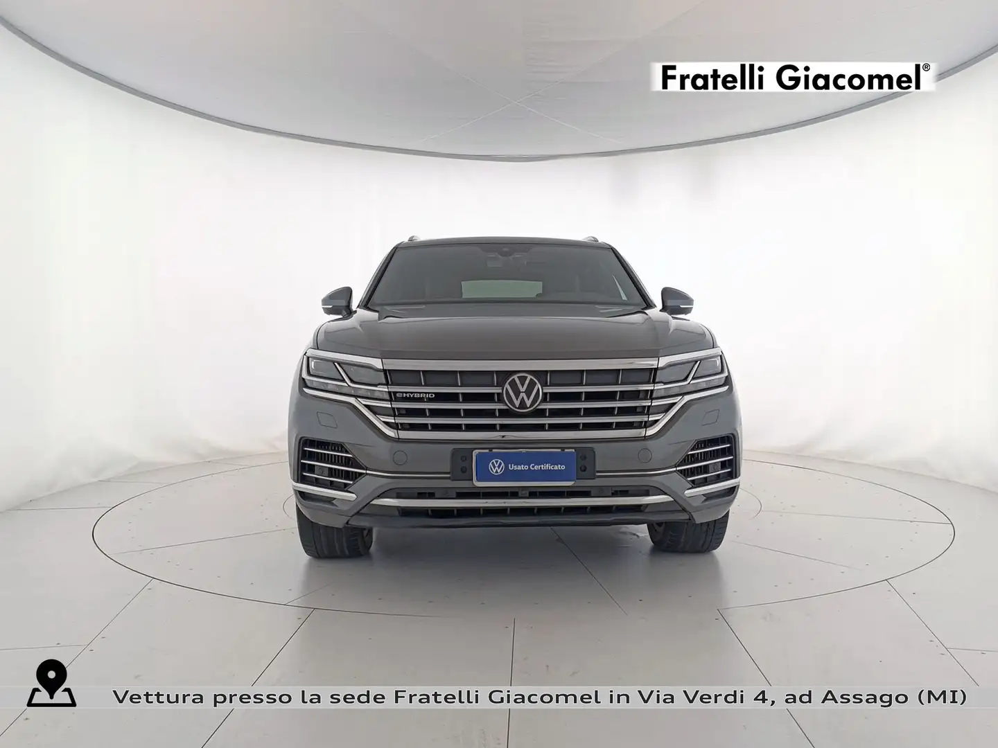 Volkswagen Touareg 3.0 v6 tsi eh elegance tiptronic Grigio - 2