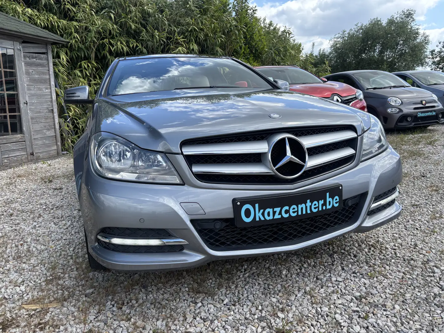 Mercedes-Benz C 250 BE Coupé/GPS/PANO/CUIR-LEDER/GARANTIE Gris - 2