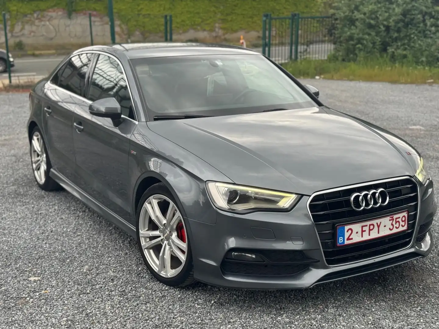 Audi A3 2.0 TDi Ambition S line tronic - 2