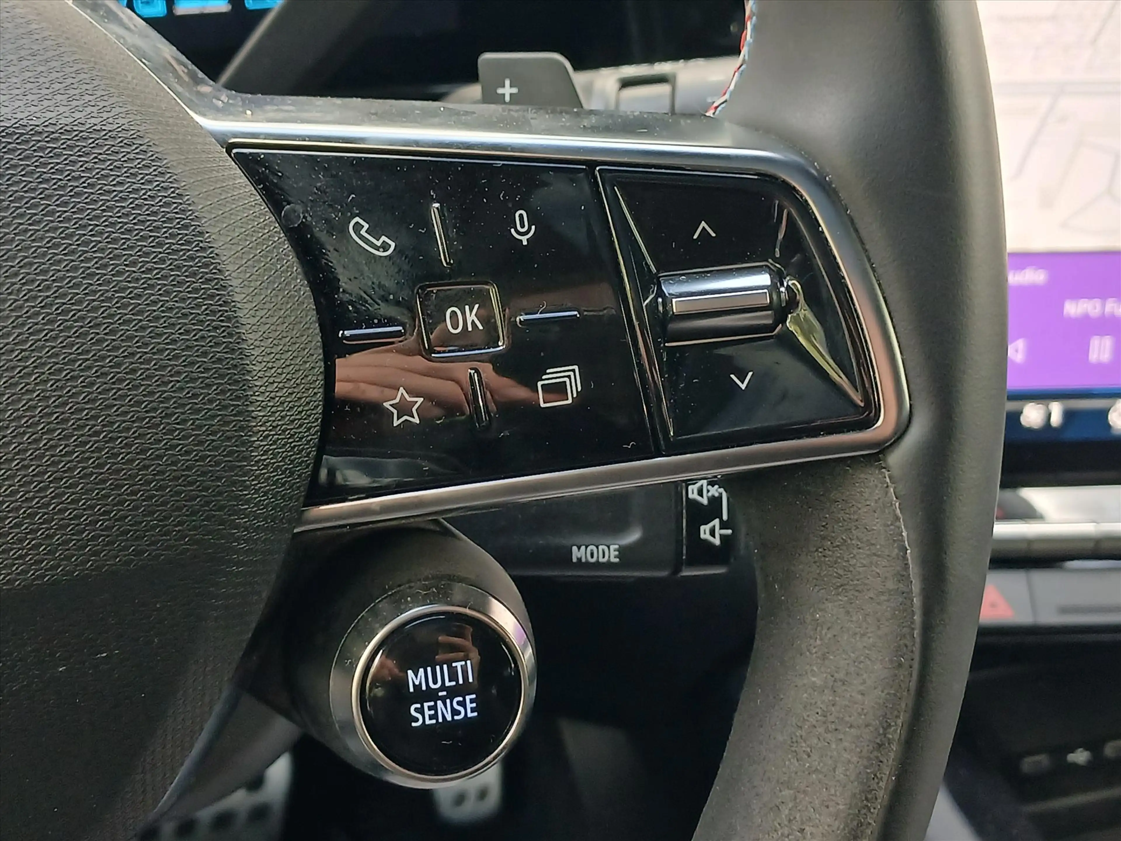 Renault Espace E-Tech Hybrid Esprit Alpine / Navi / Cruise en Cli — photo 17