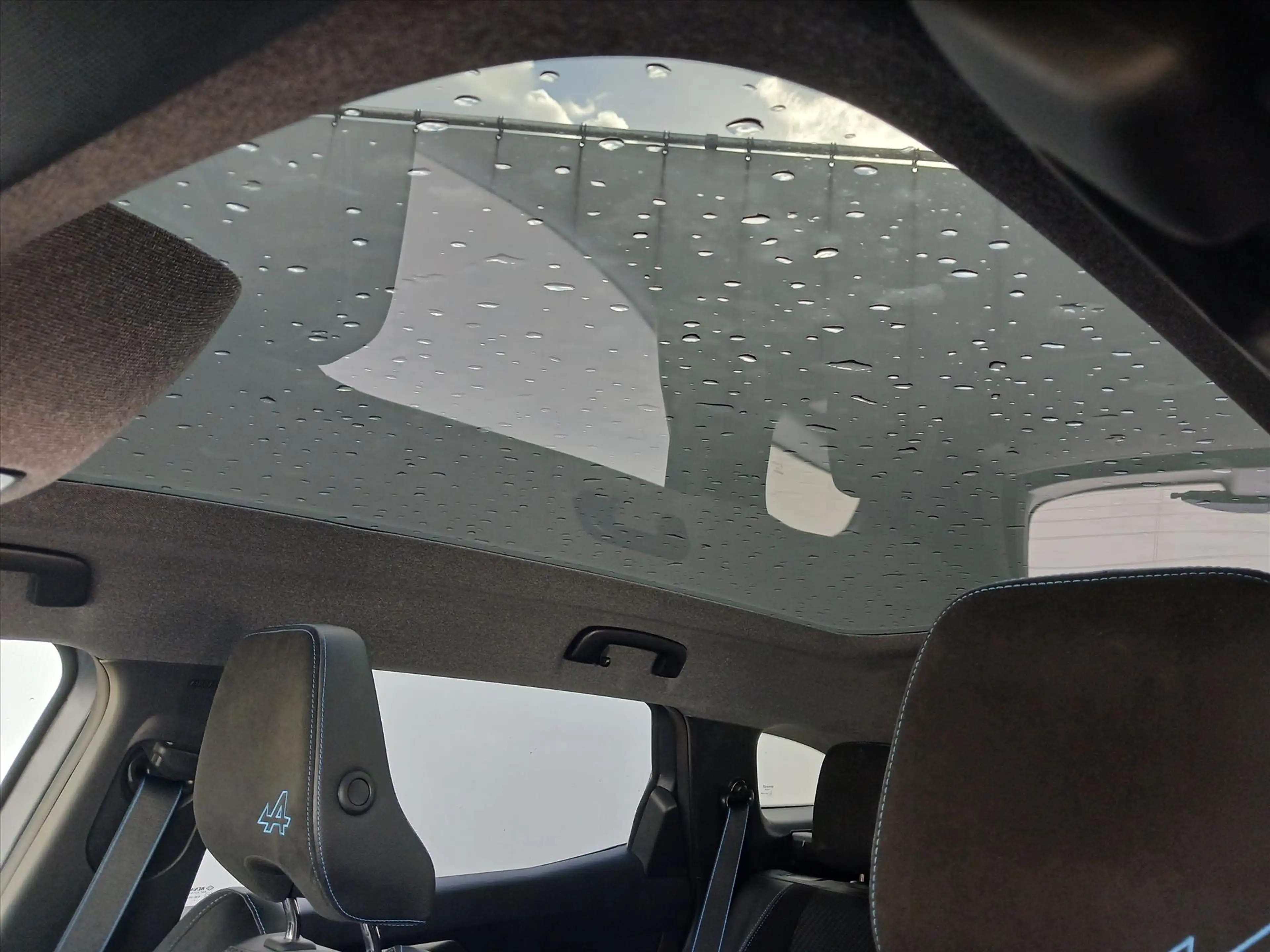 Renault Espace E-Tech Hybrid Esprit Alpine / Navi / Cruise en Cli — photo 12