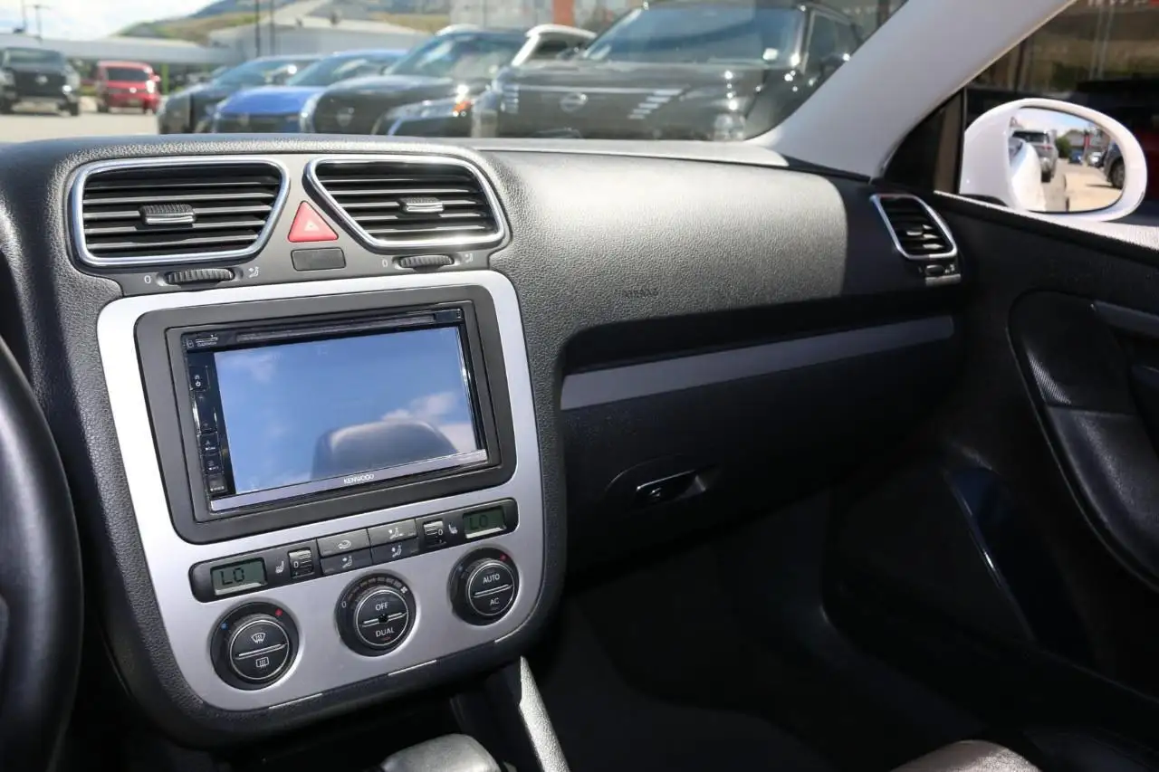 Volkswagen Eos photo Volkswagen Eos