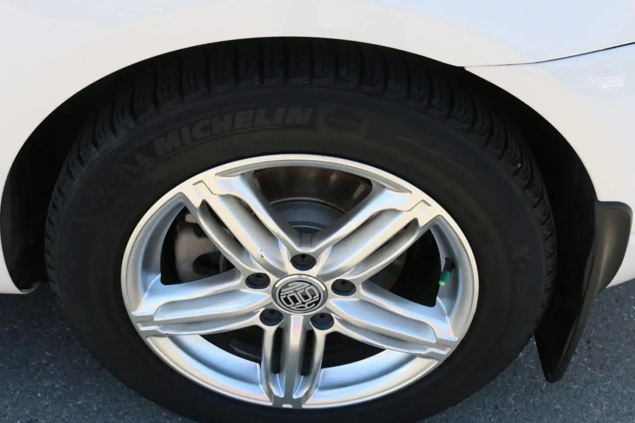 Volkswagen Eos photo Volkswagen Eos