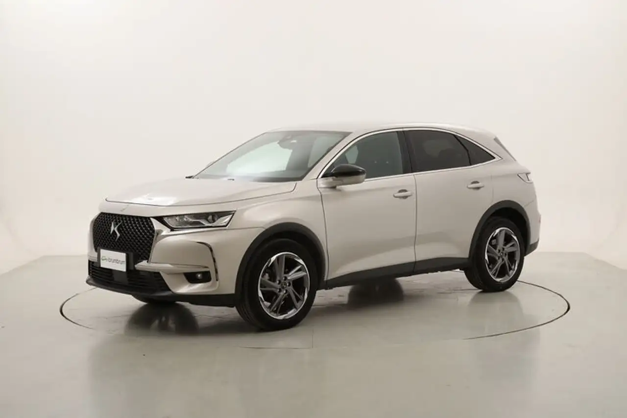 DS Automobiles DS 7 Crossback 2021