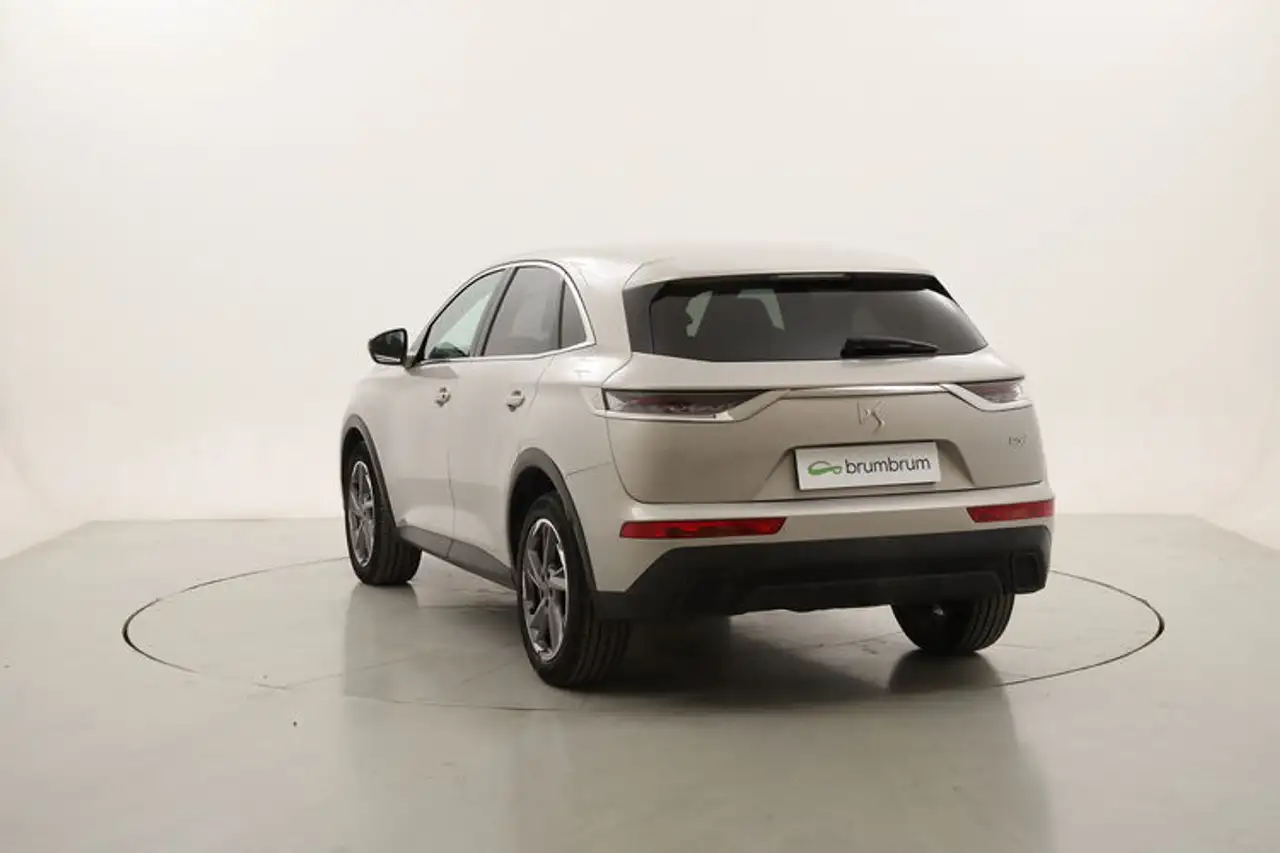 DS Automobiles DS 7 Crossback 2021