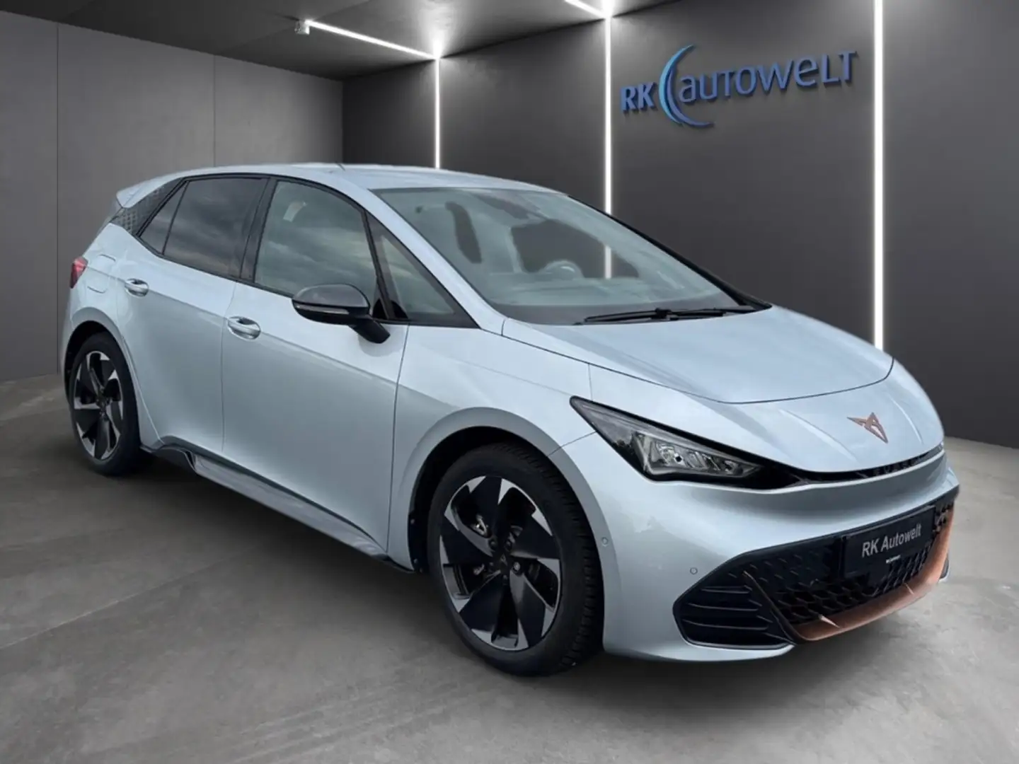 CUPRA Born 58 kWh HUD Kamera ACC eSitz Keyless 5JG. Zilver - 2