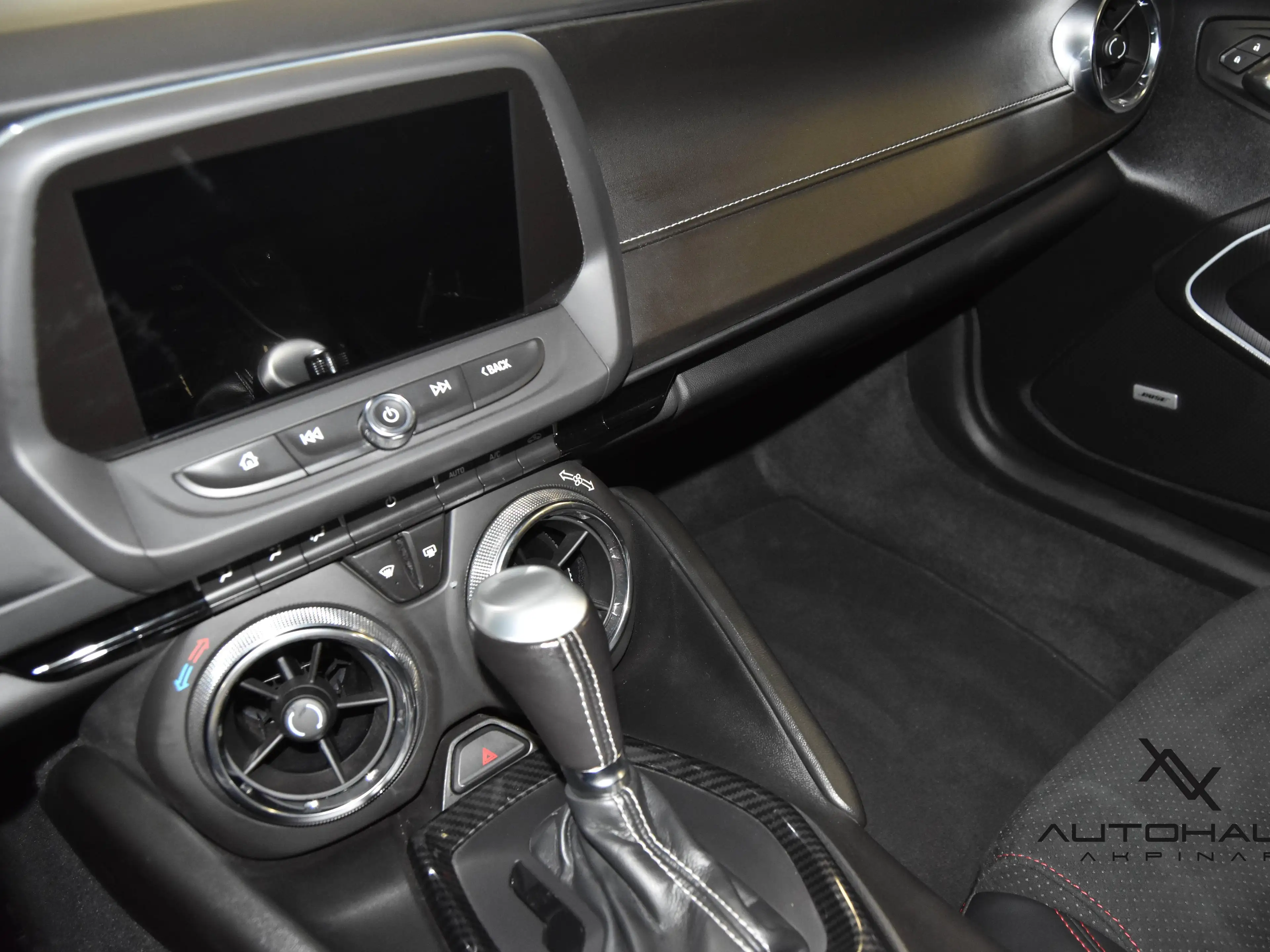 Chevrolet Camaro ZT1 Turbo~BOSE~CARPLAY~LED~LA-CHANTI~SPORT — photo 14