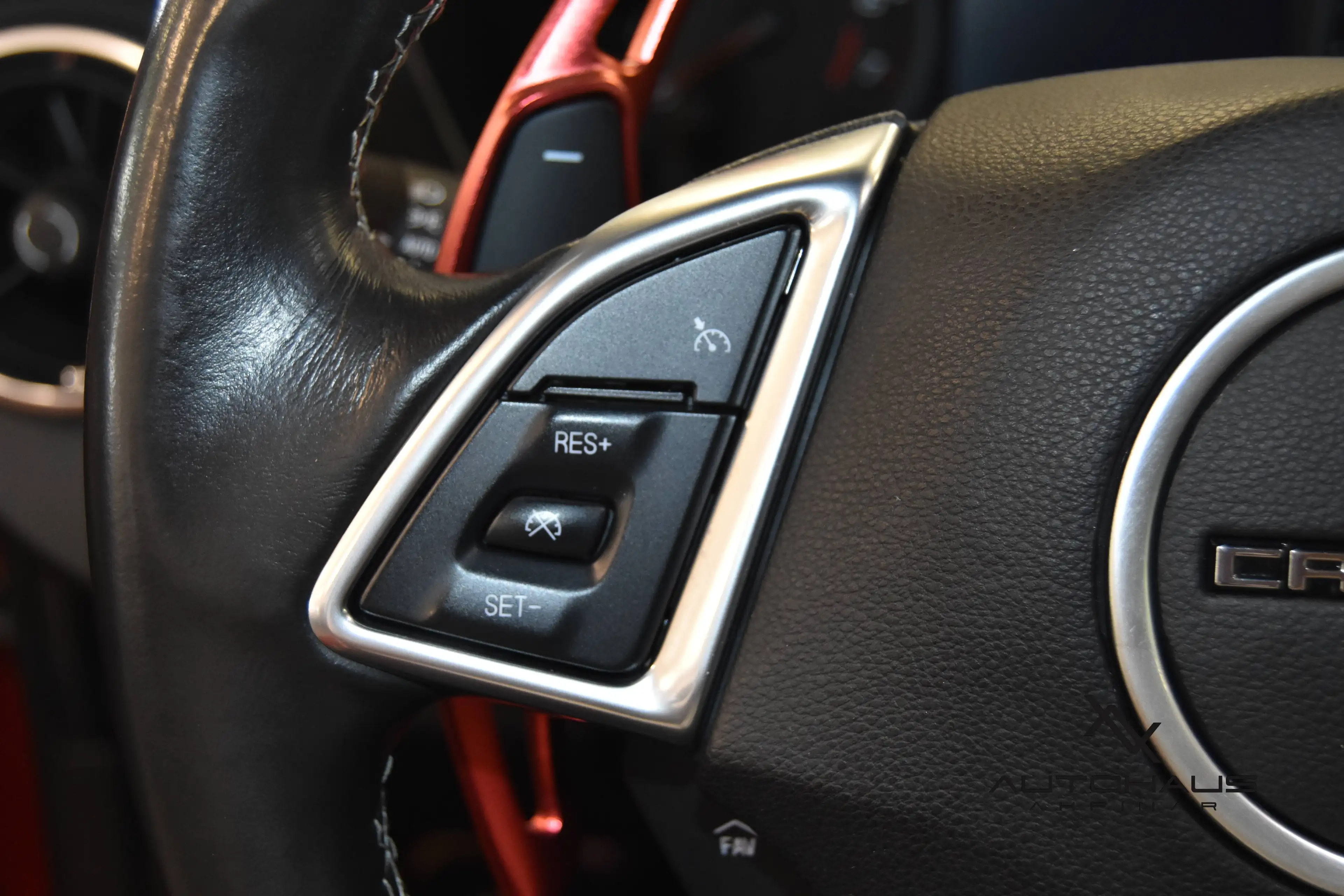 Chevrolet Camaro ZT1 Turbo~BOSE~CARPLAY~LED~LA-CHANTI~SPORT — photo 11