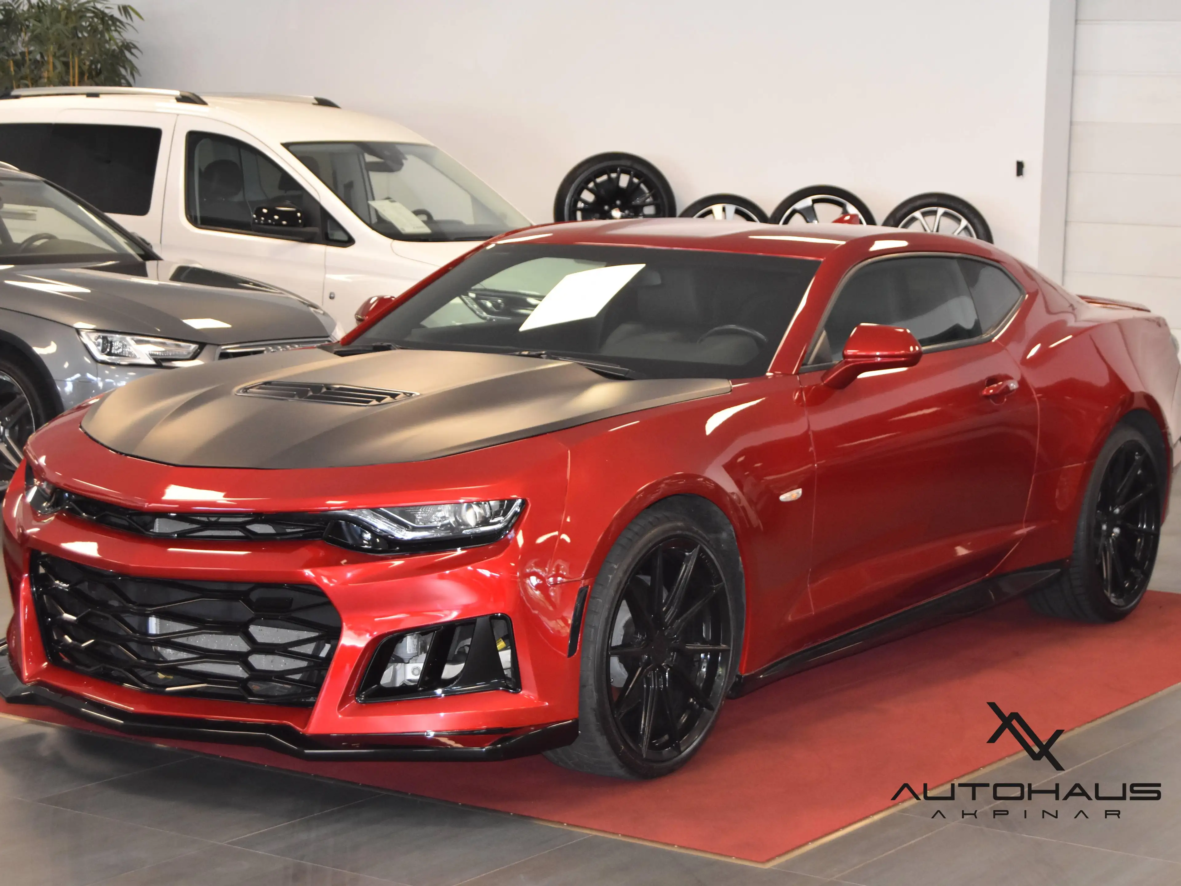 Chevrolet Camaro ZT1 Turbo~BOSE~CARPLAY~LED~LA-CHANTI~SPORT — photo 3
