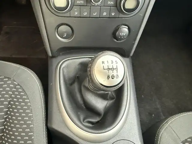 Nissan Qashqai view 30
