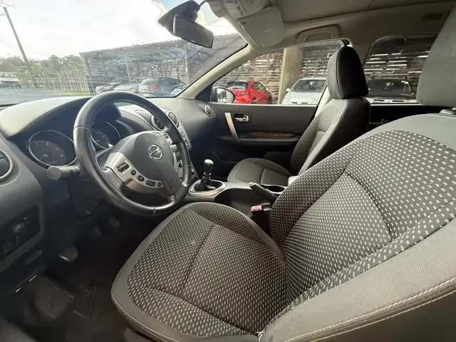 Nissan Qashqai view 24