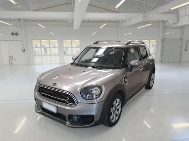 MINI Cooper S E ALL4