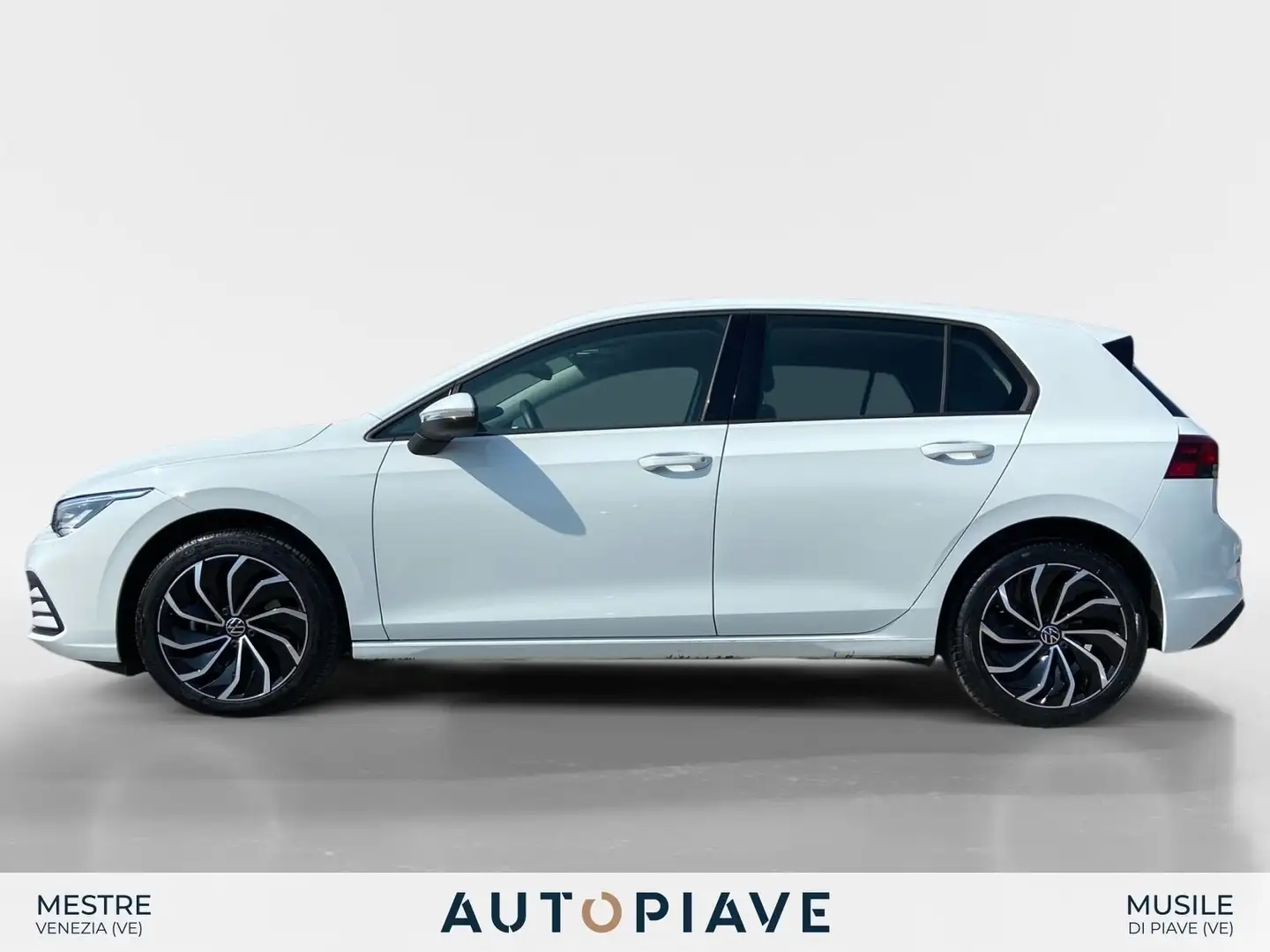 Volkswagen Golf 1.0 eTSI EVO DSG Life Bianco - 2