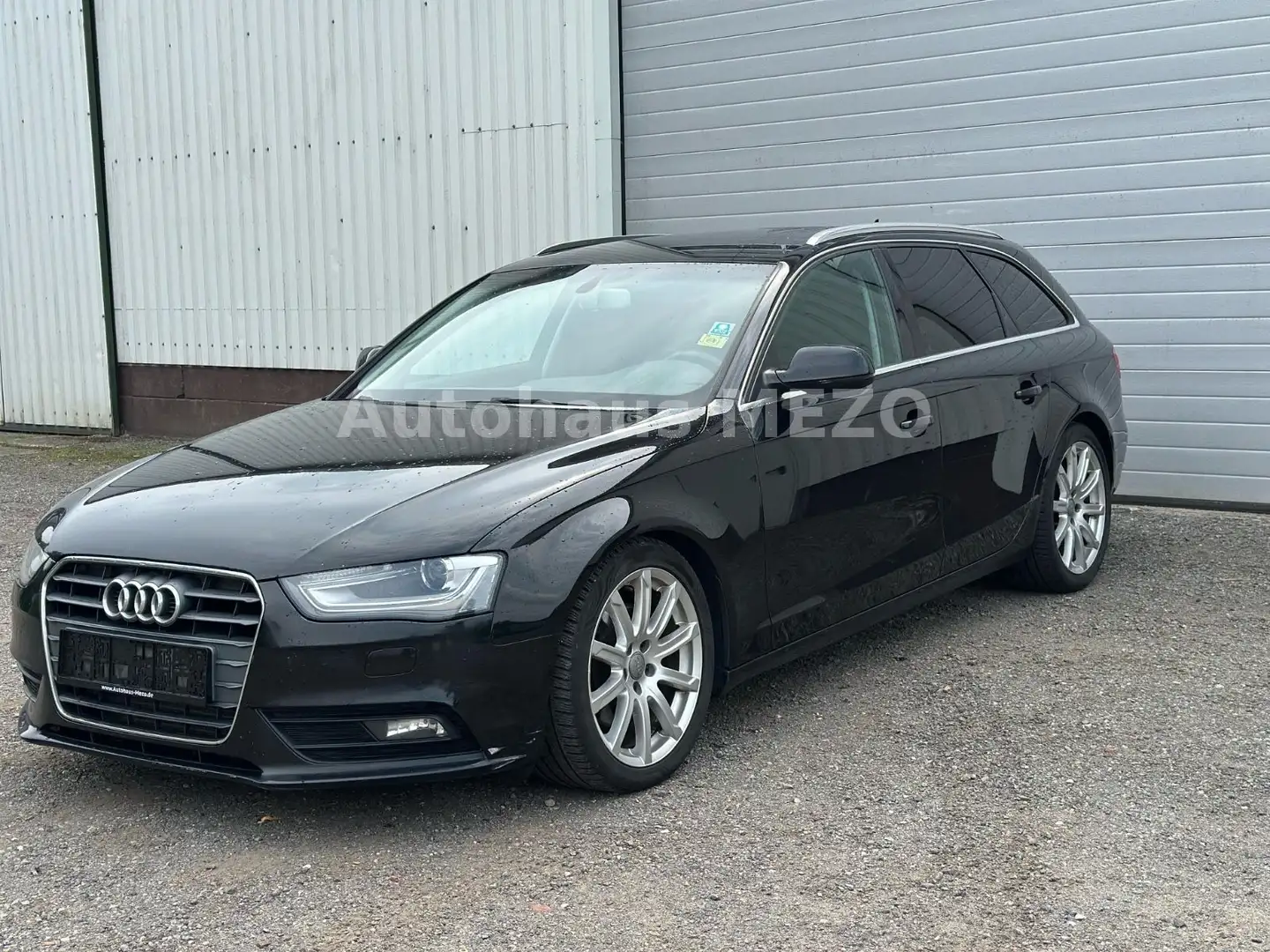 Audi A4 Avant Ambiente/ LED/ AHK/ Automatik Schwarz - 1