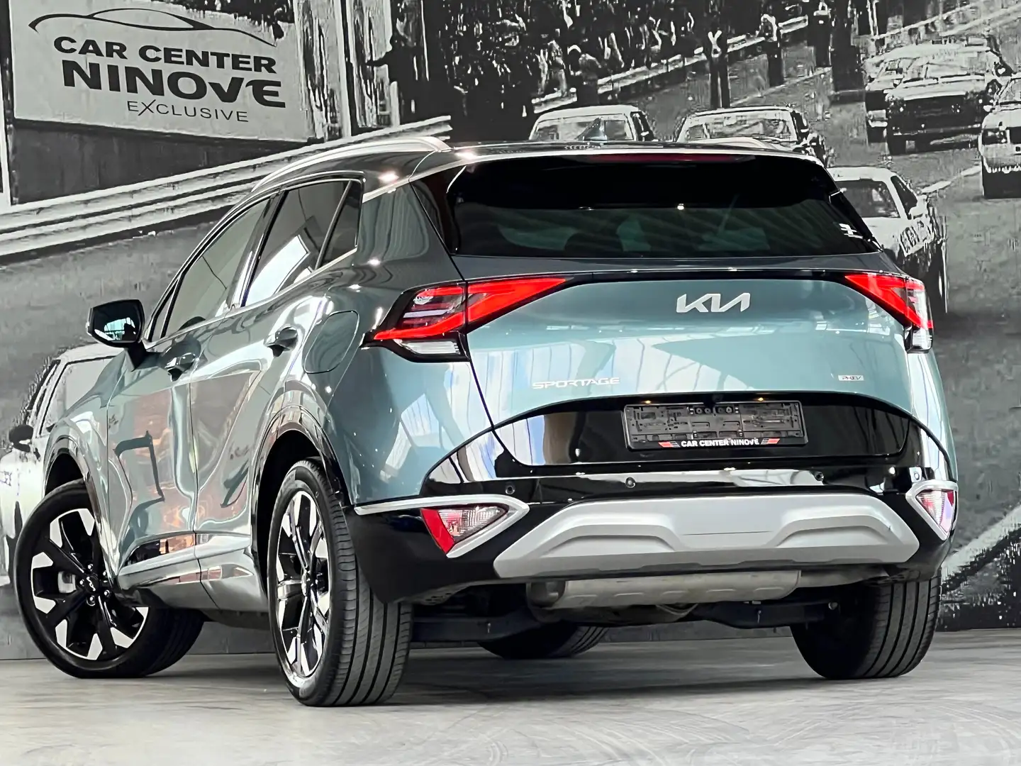Kia Sportage Sportage 1.6 T-GDI AWD Plug-in Hybrid Gris - 2