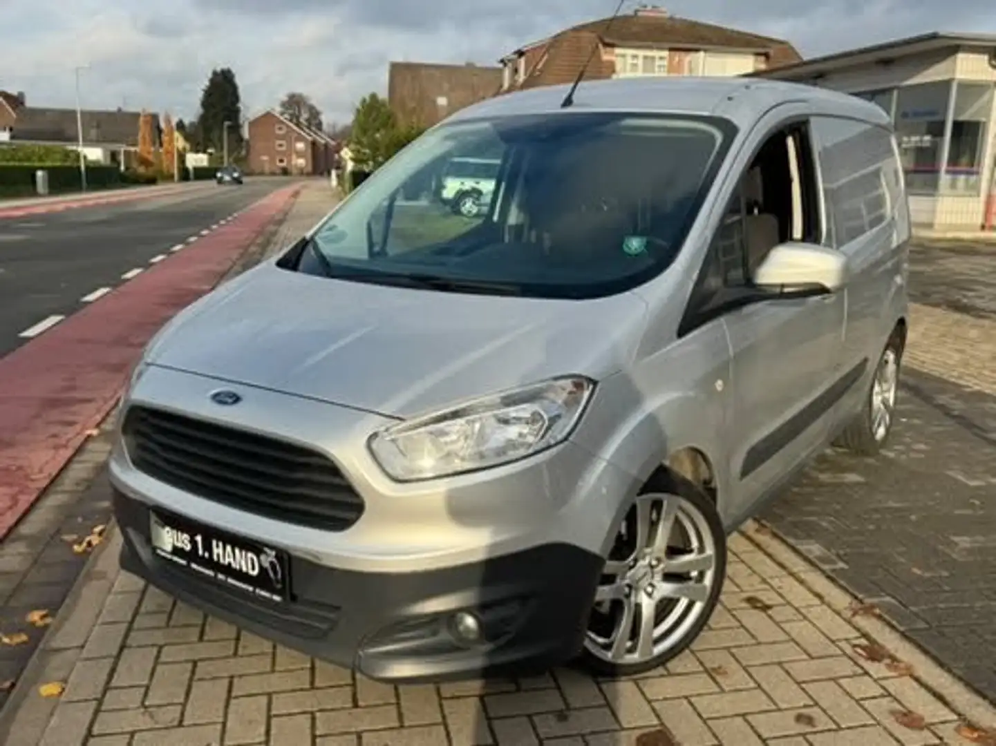 Ford Transit Courier "Trend"TOP"TÜV"SERVICE"NEU" Silber - 1