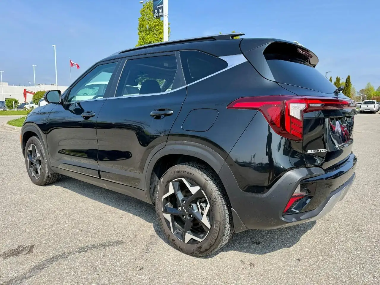 Kia Seltos снимка Kia Seltos