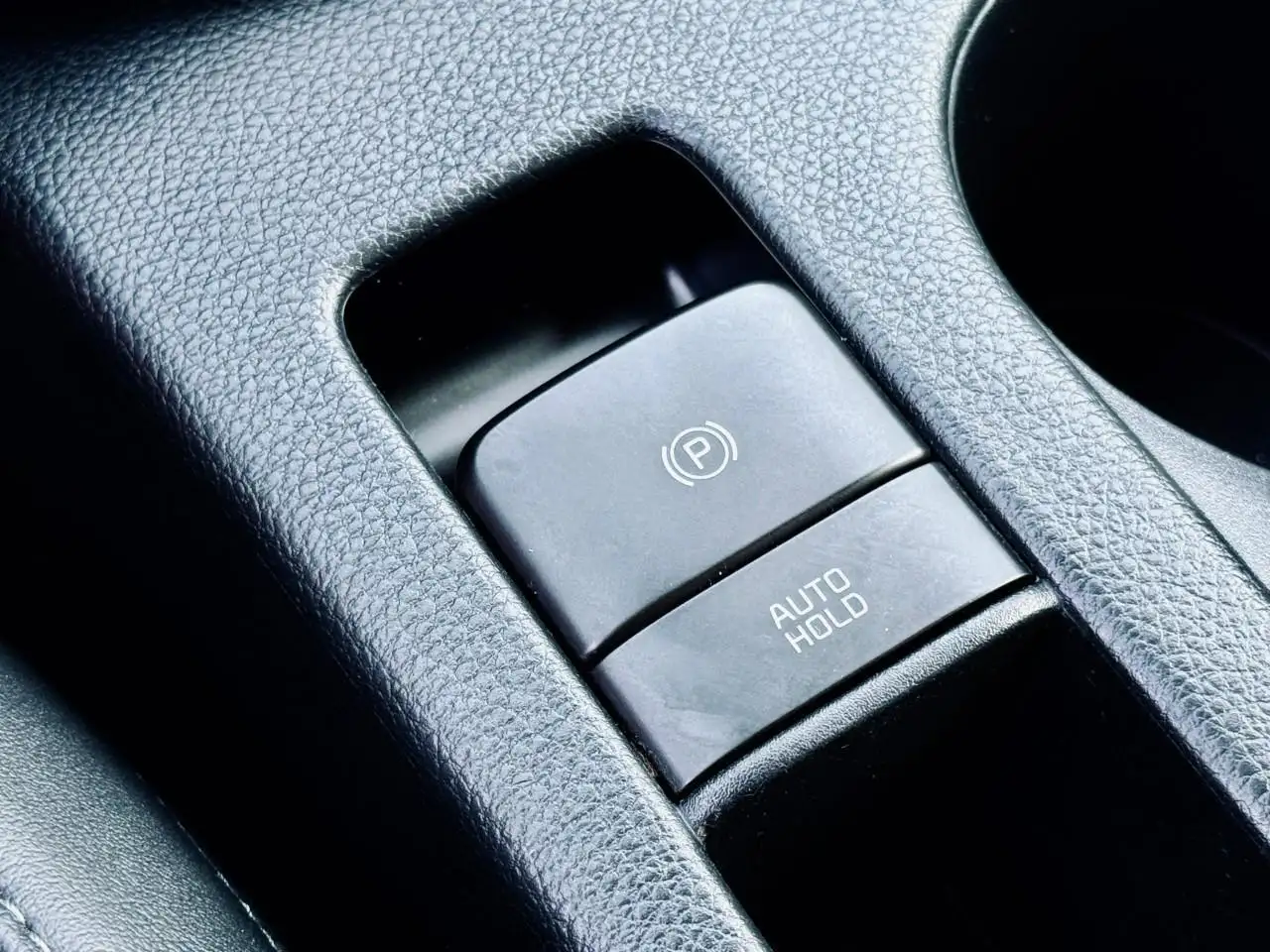 Kia Seltos снимка Kia Seltos