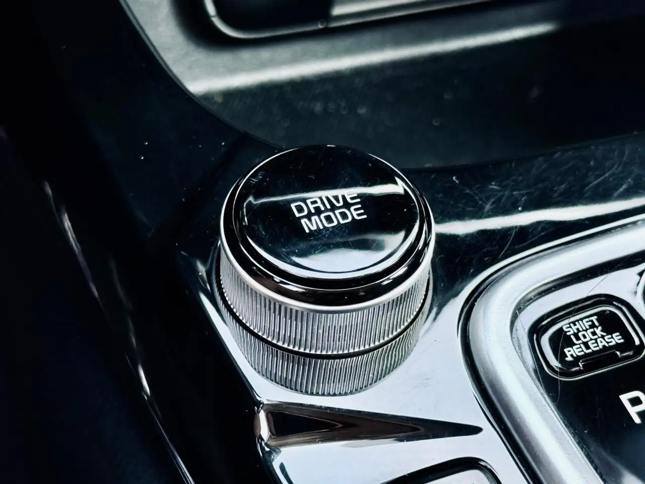 Kia Seltos снимка Kia Seltos
