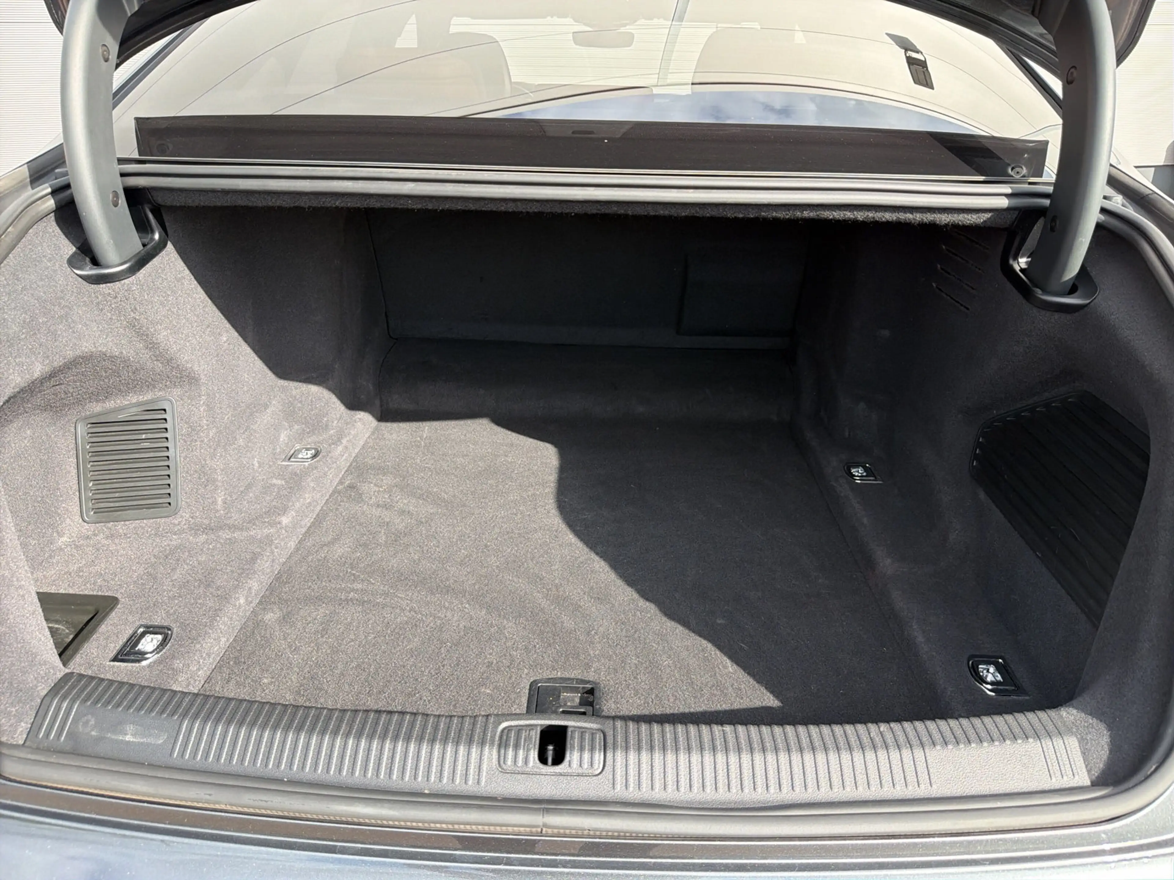 Audi A8 50 TDI qu S line STANDHZG PANO HuD B&O AIR — photo 8