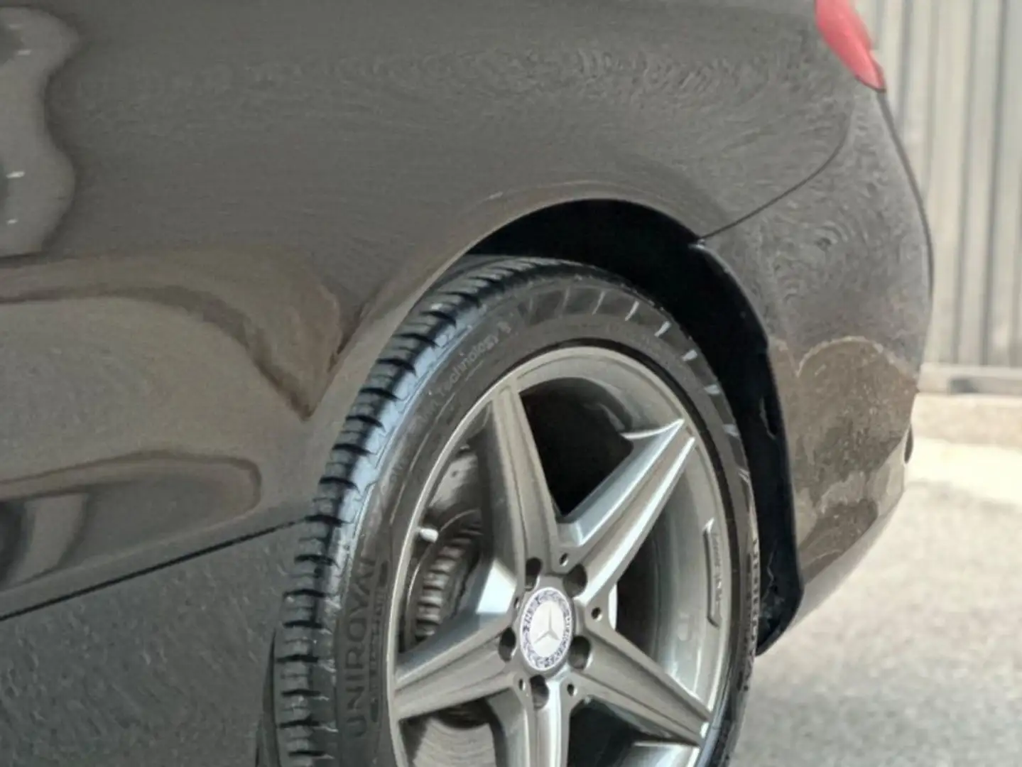 Mercedes-Benz C 220 Coupé 220d 4Matic 9G-Tronic Negro - 2