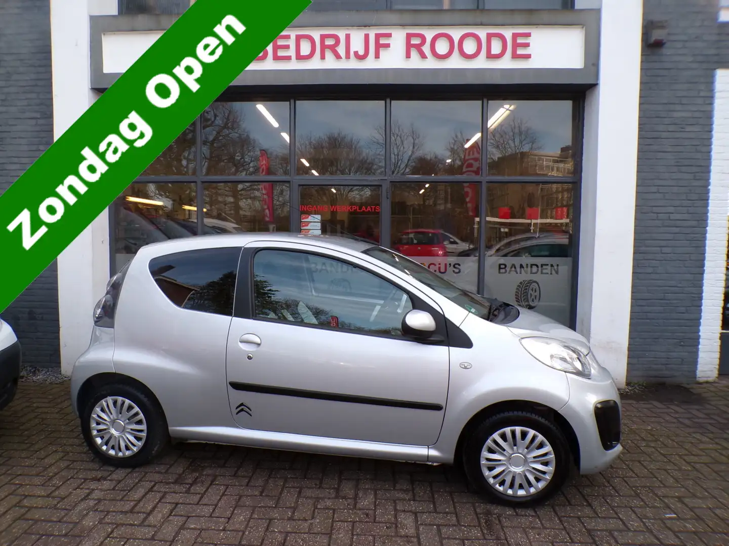 Citroen C1 1.0-12V Exclusive ZEER MOOI,AIRCO,LED,NIEUWE APK ! Zilver - 1