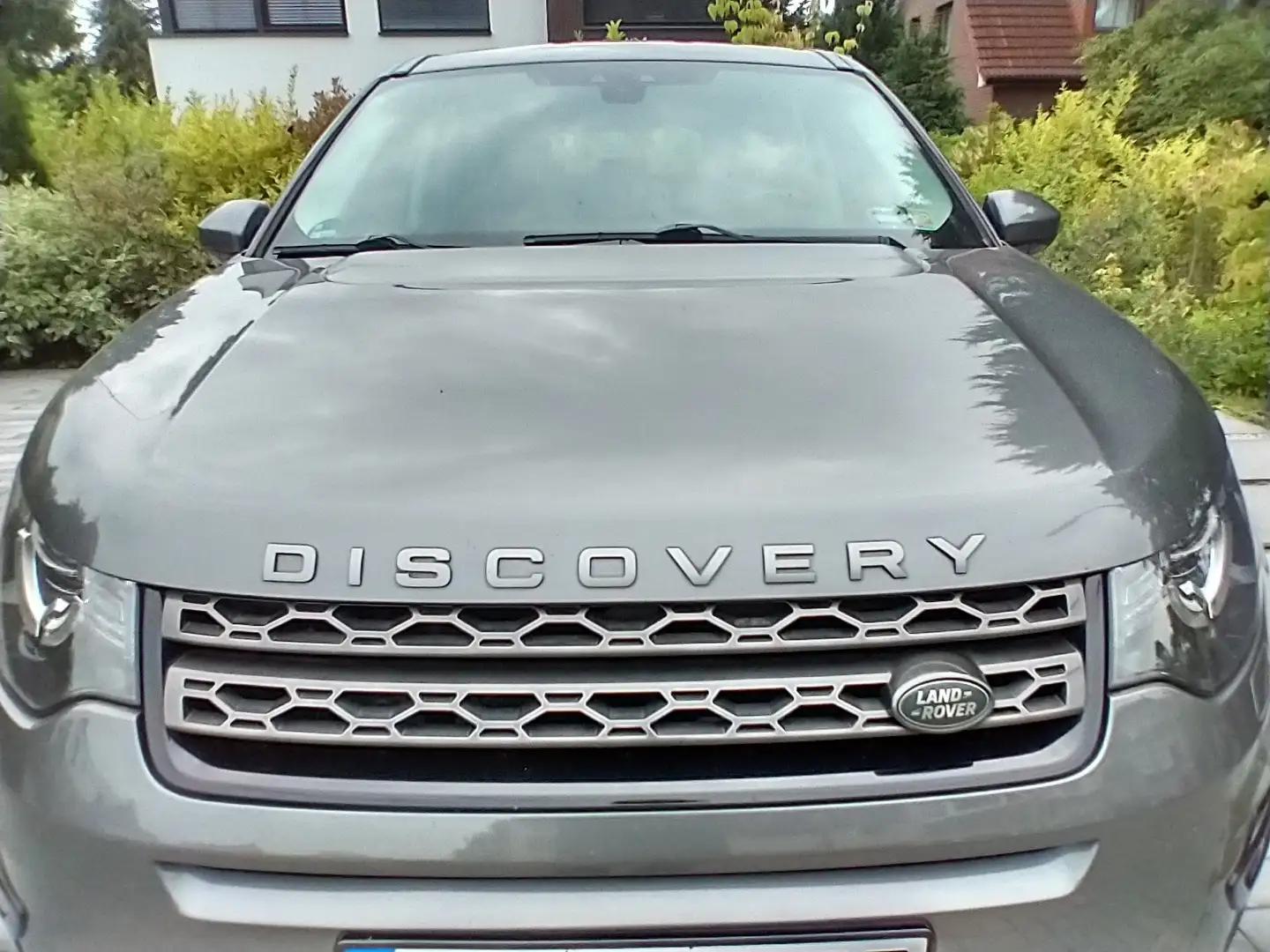 Land Rover Discovery Sport TD4 150 PS. Aut. 4WD SE 7 Sitze - 1