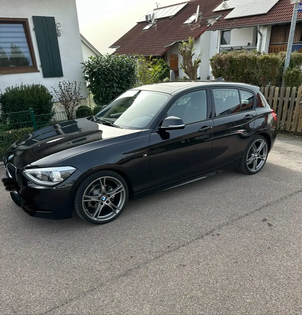 BMW 116 116i M Paket - top Zustand Schwarz - 1