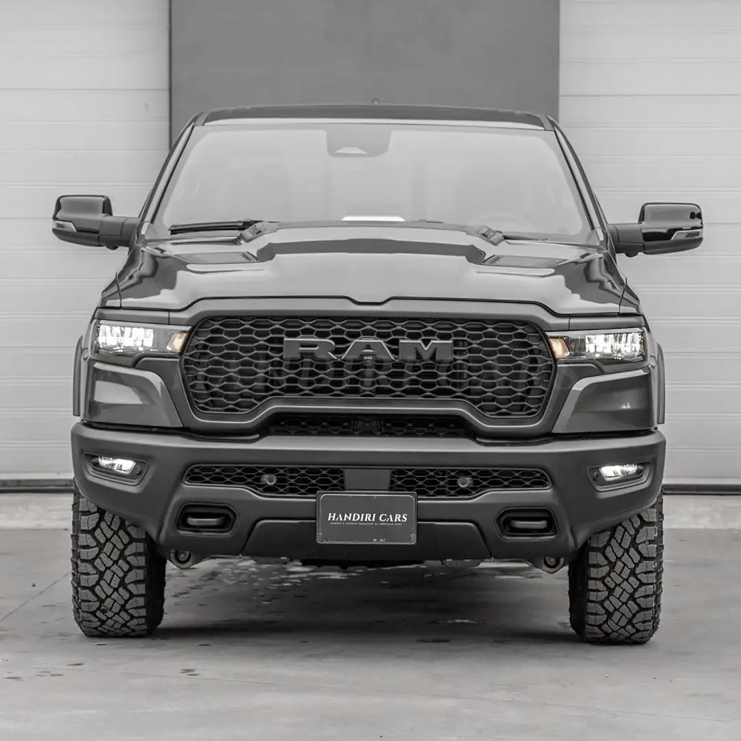Dodge RAM 2025 Rebel X Granite W/ FLOOR SHIFTER € 62500 Grijs - 2