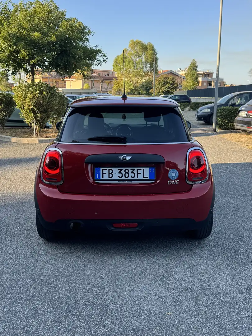 MINI Cooper Červená - 2
