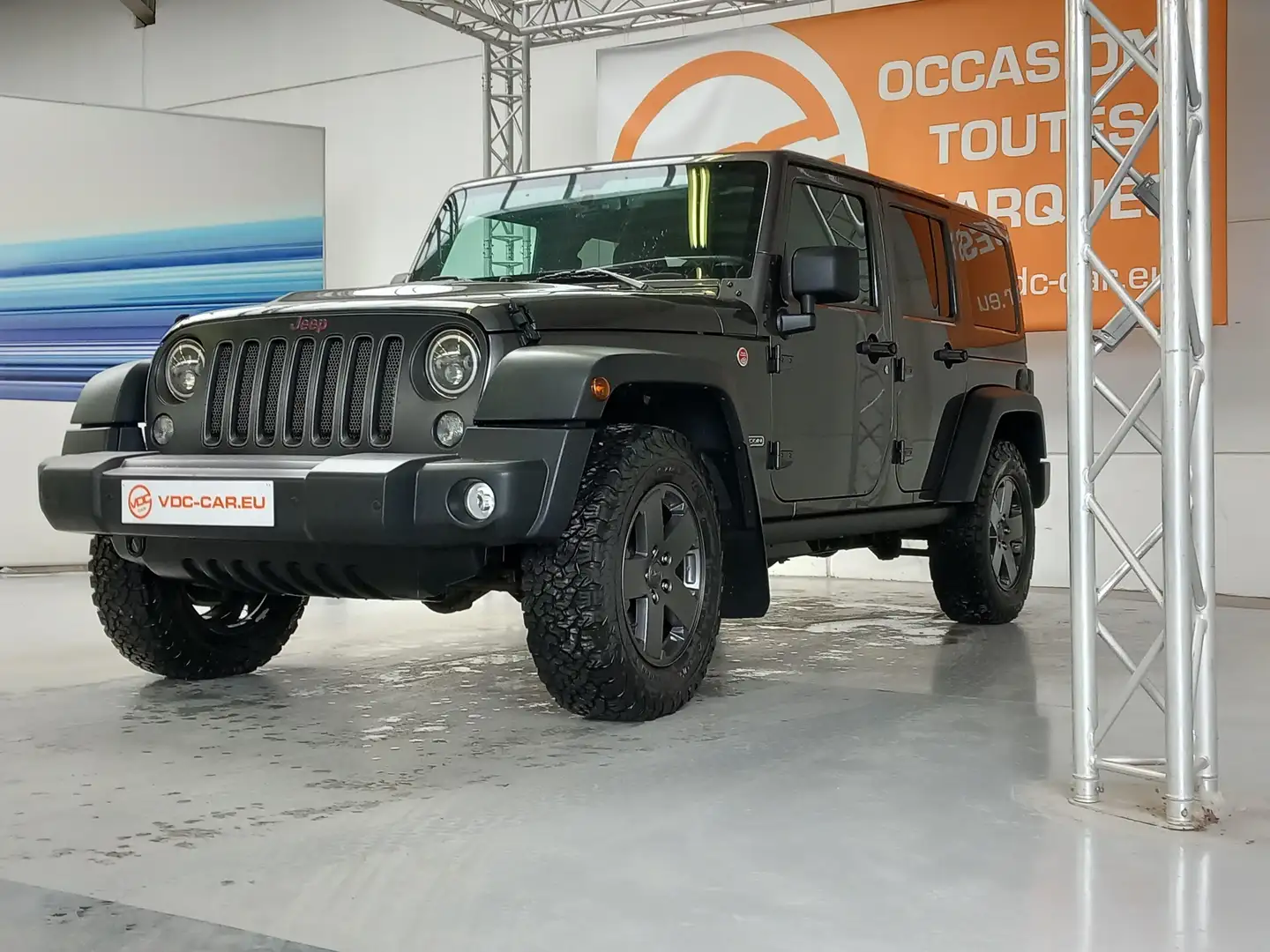 Jeep Wrangler Unlimited Rubicon Gris - 1