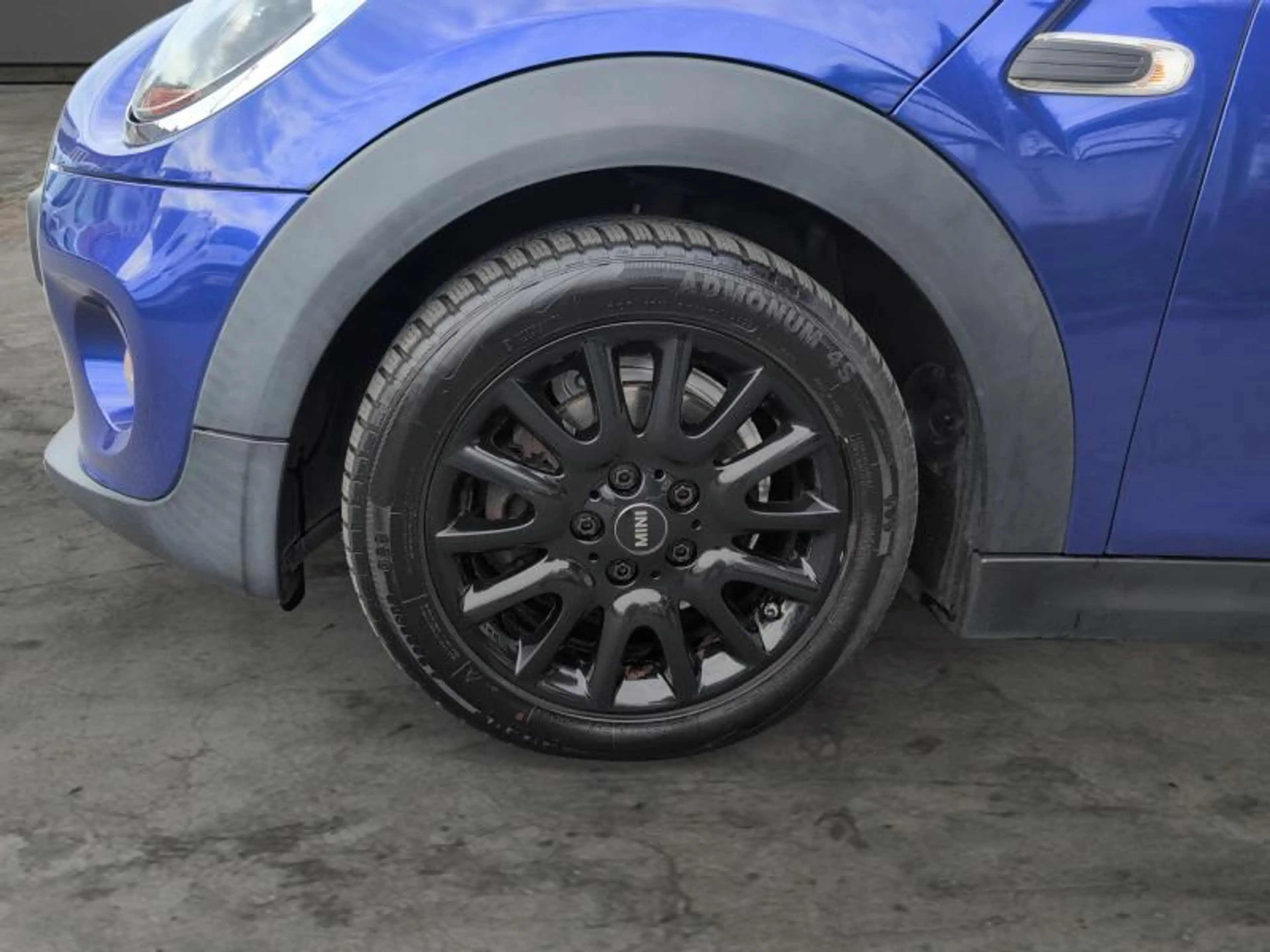 MINI One D 1.5 95cv bleu 11/18 Airco GPS Capteurs Cruise — photo 8
