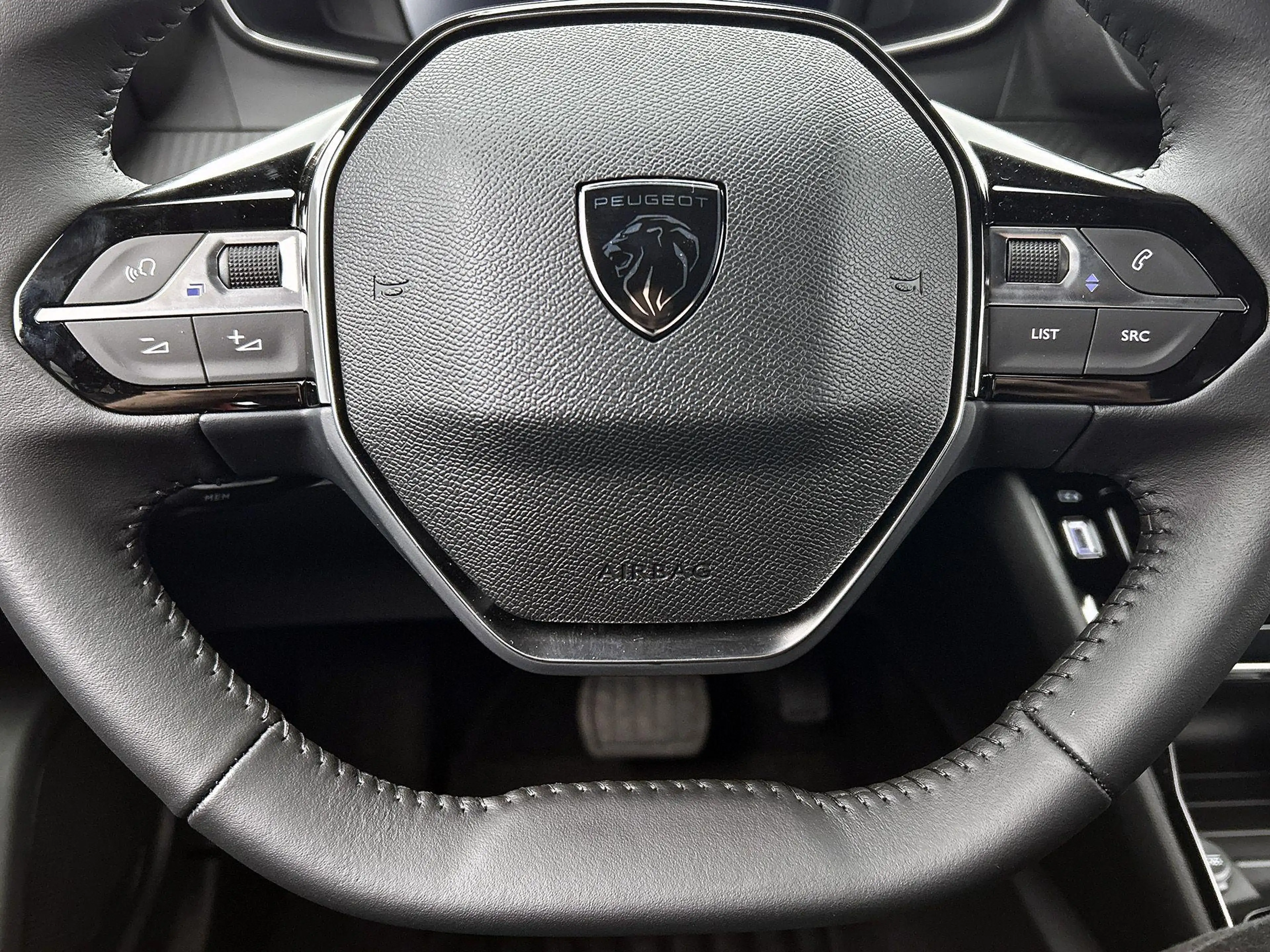 Peugeot e-2008 EV 51kwh 156pk Envy | Nefkens edition! | Voorraadd — photo 14
