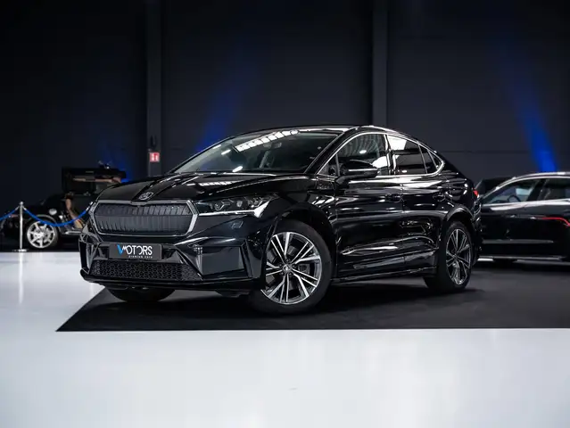 Skoda Enyaq Coupé 85 - Pano - Trekhaak - ACC - Matrix LED - Keyless - Camera - Leder - Zetelverw. - Lane Assist