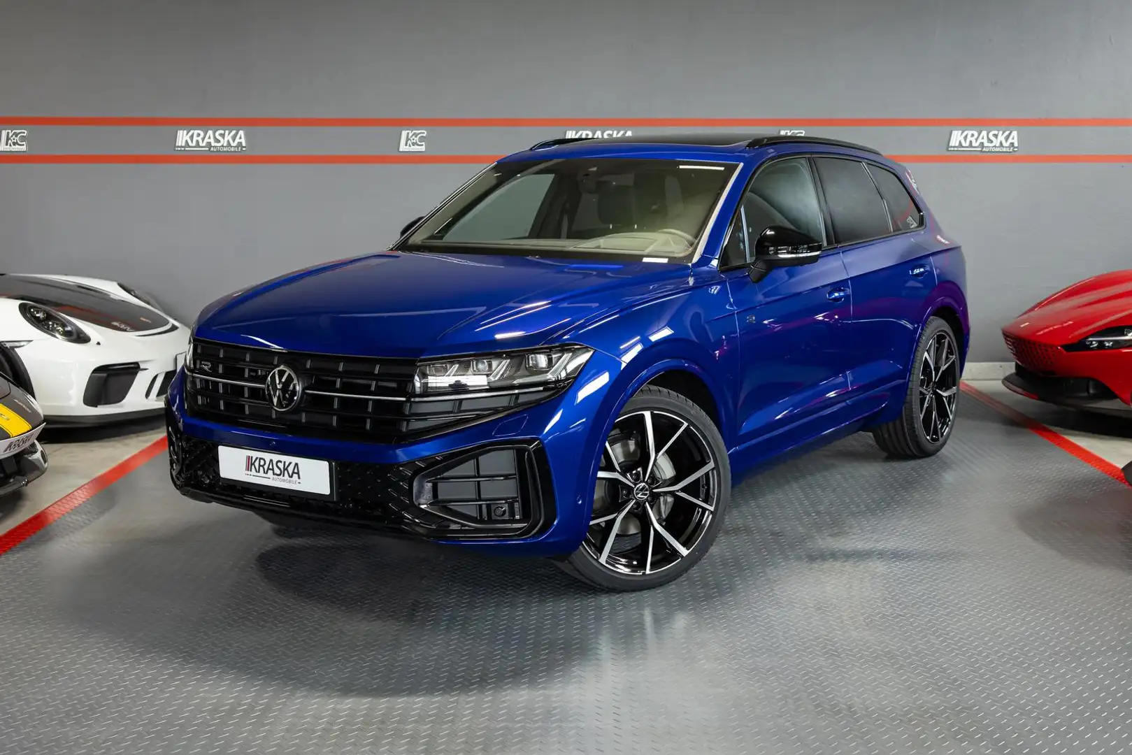 Volkswagen Touareg 3.0 TDI 4M R-Line PANO DYNAUDIO STHZ ABT Modrá - 1