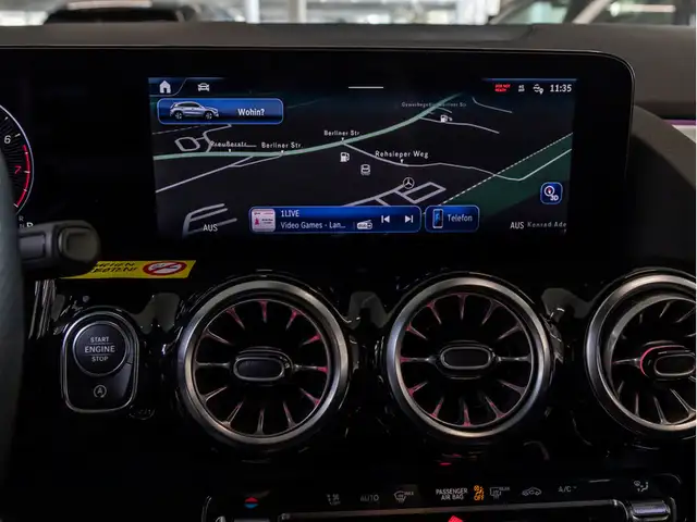 Mercedes-Benz Gla view 14